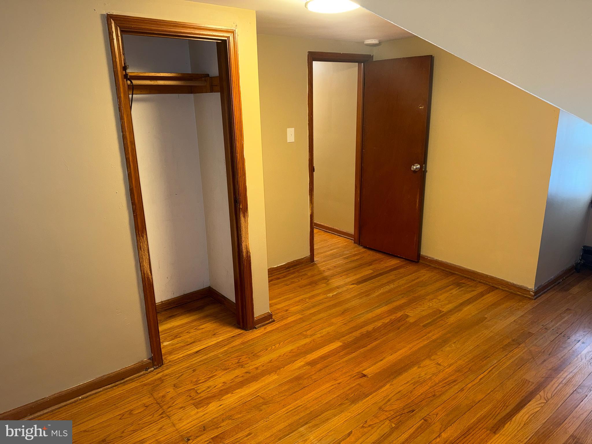 LESTER - Residential