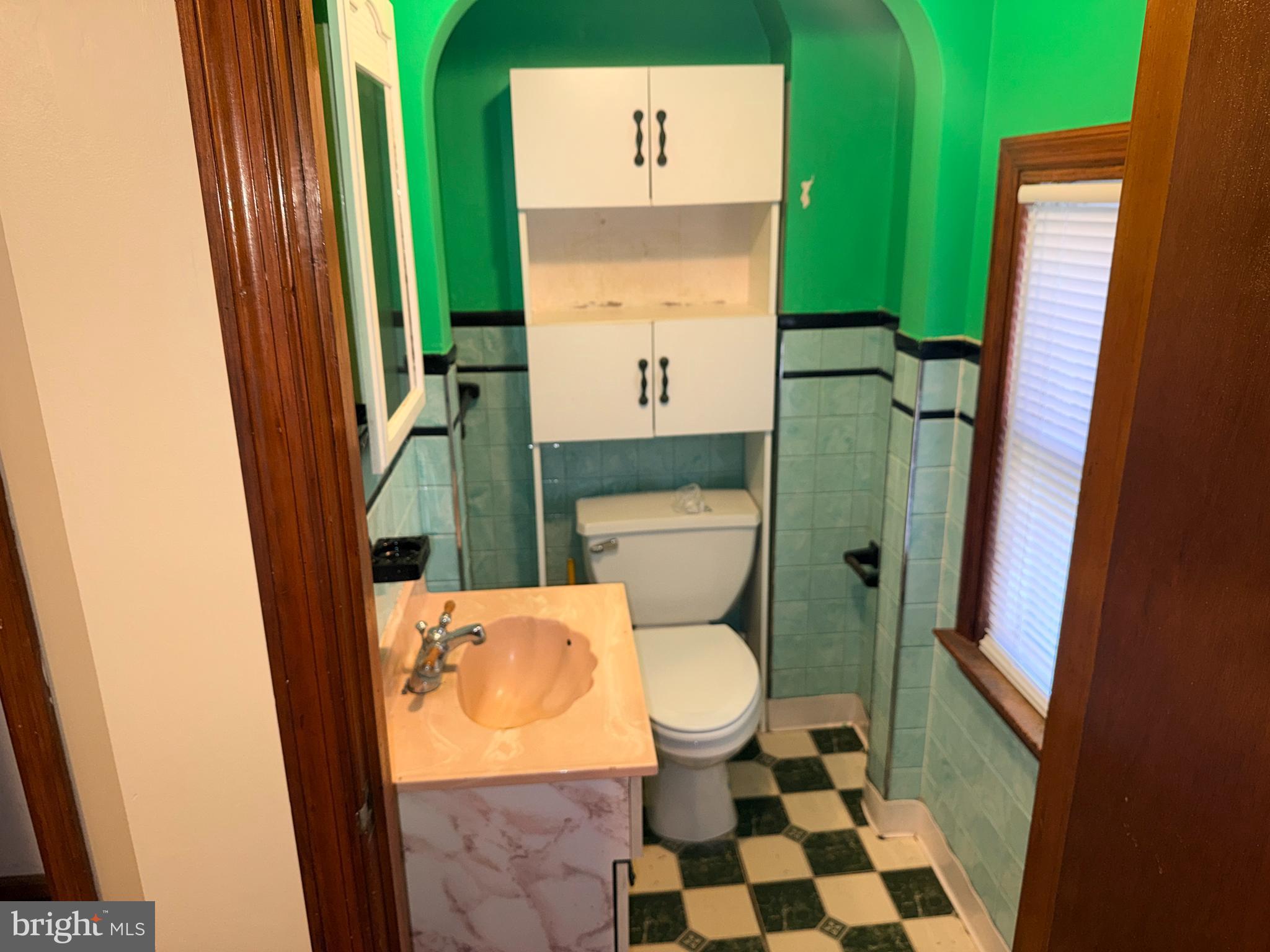 LESTER - Residential