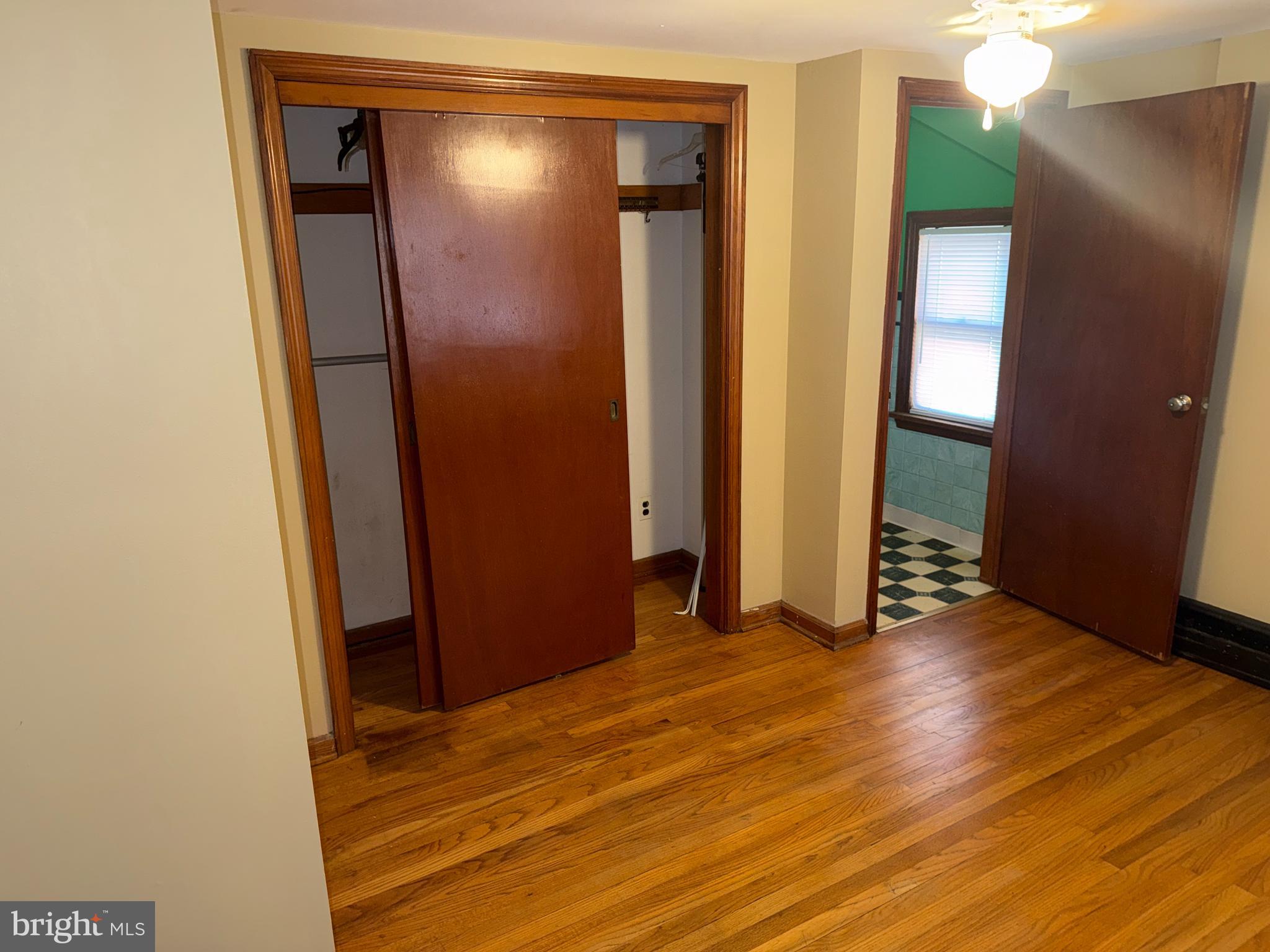 LESTER - Residential