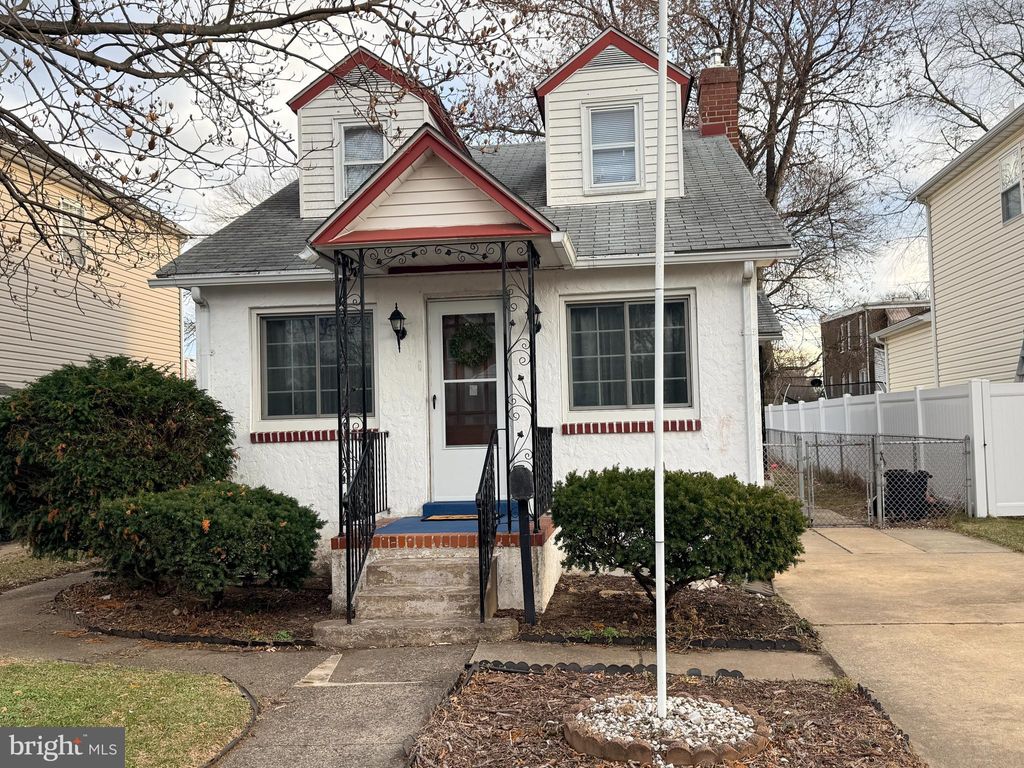 Photo of 335 Pontiac Street, ESSINGTON, PA 19029 (MLS # PADE2106352)