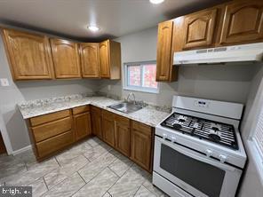 EAST KENSINGTON - Residential Lease