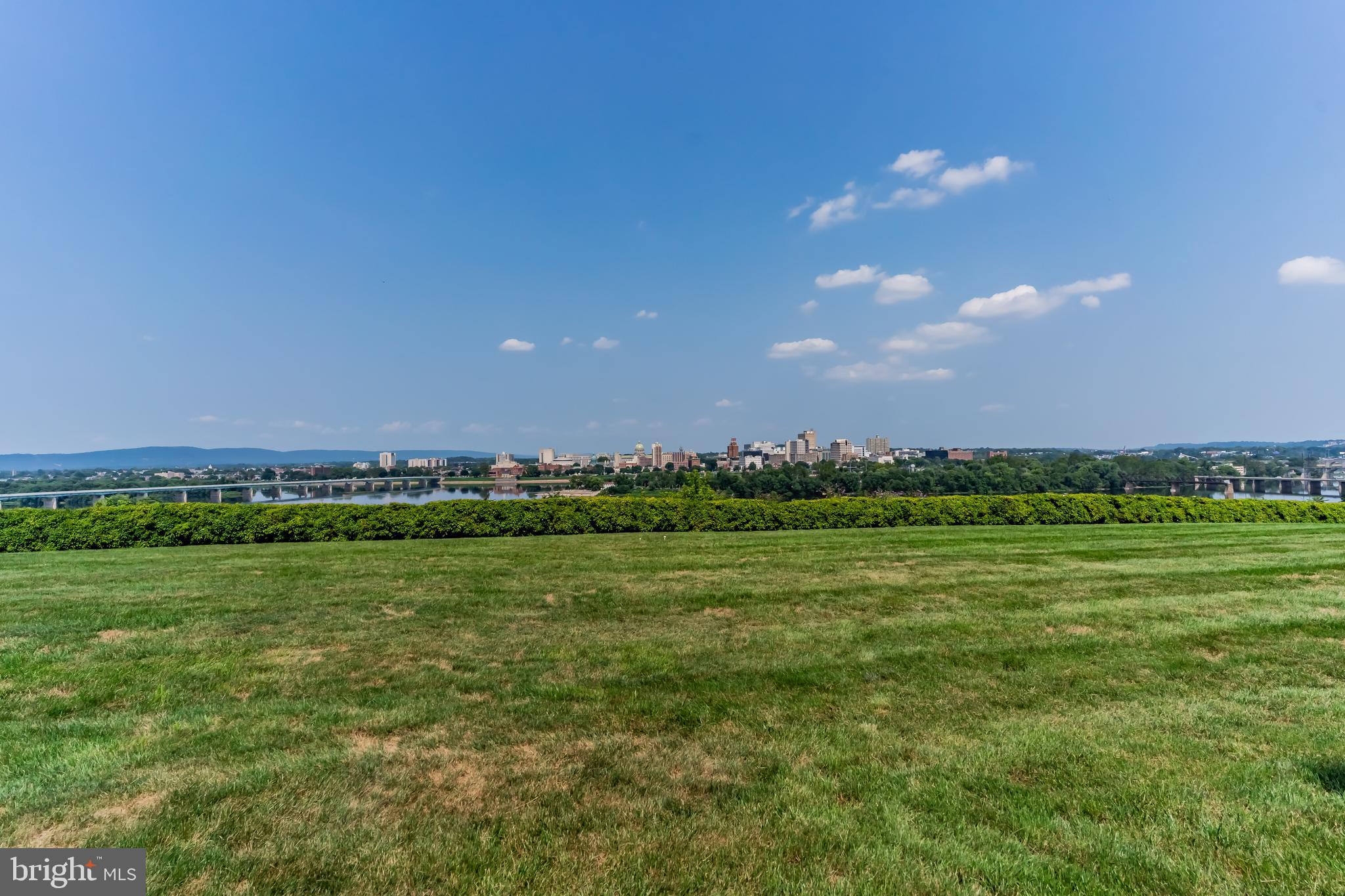 543 BRIDGEVIEW DRIVE