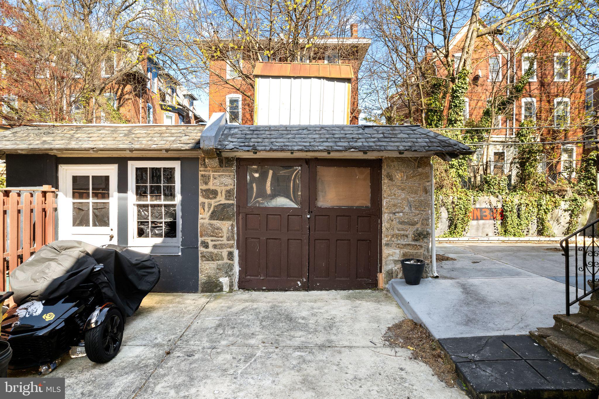 OVERBROOK PARK - Residential Income