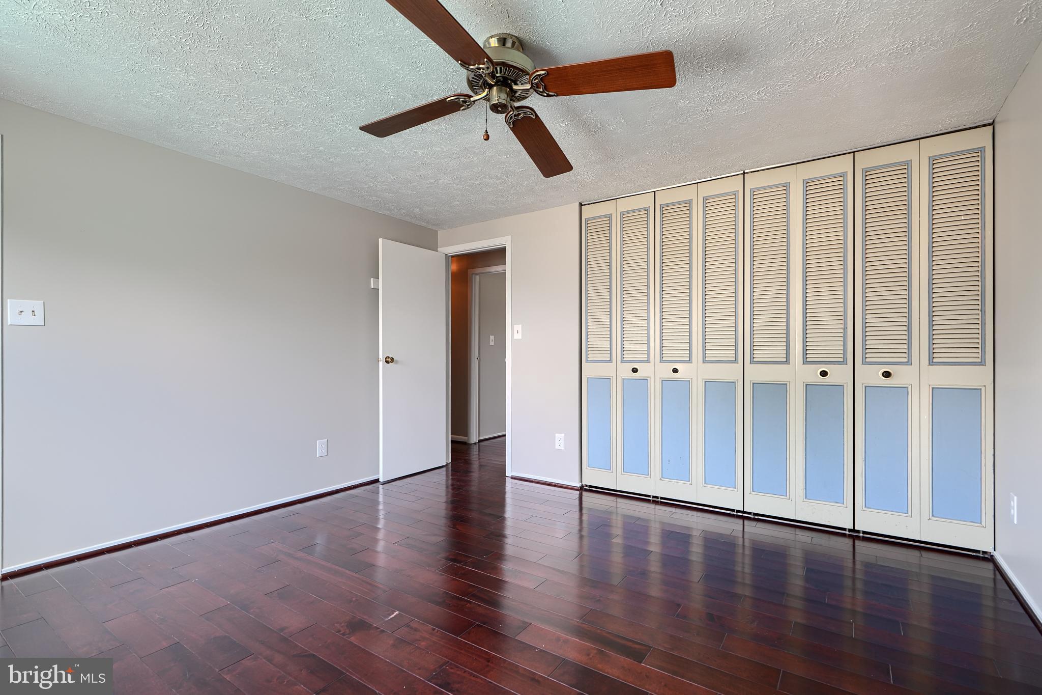 NOTTINGHAM WOODS - Residential