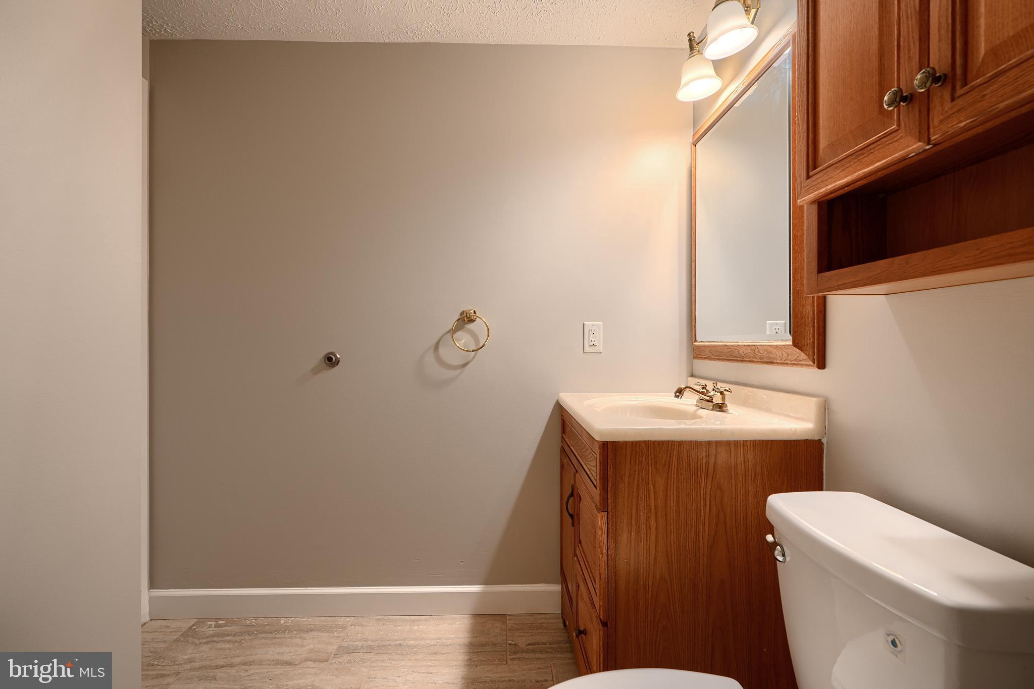 NOTTINGHAM WOODS - Residential