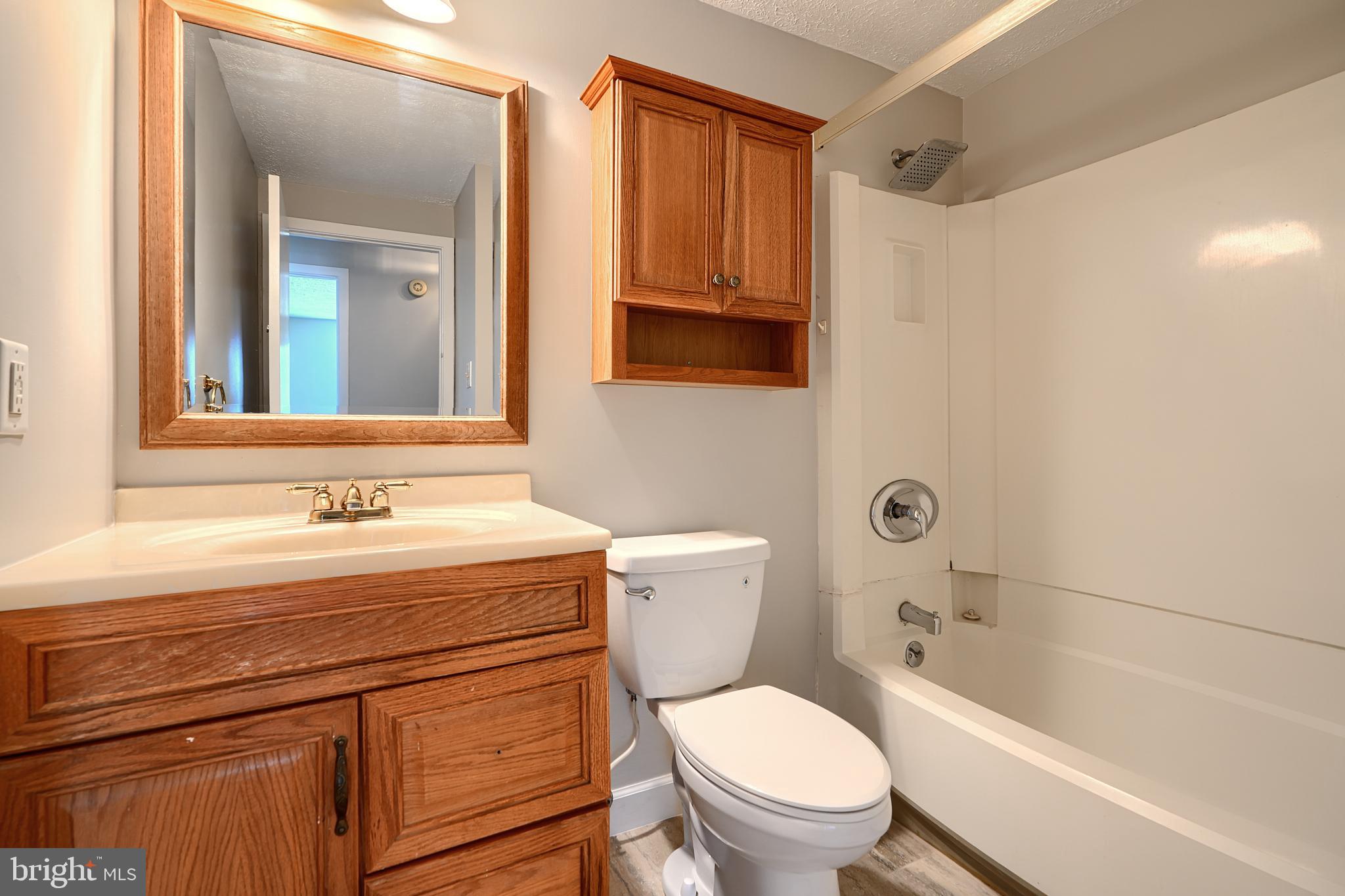 NOTTINGHAM WOODS - Residential