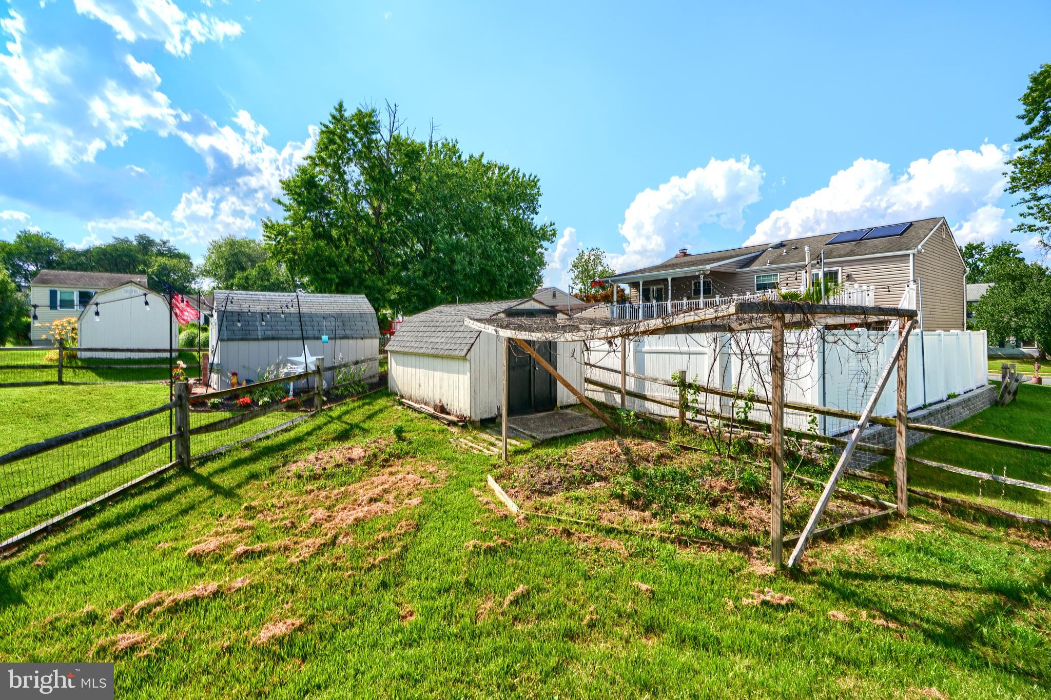 NOTTINGHAM WOODS - Residential