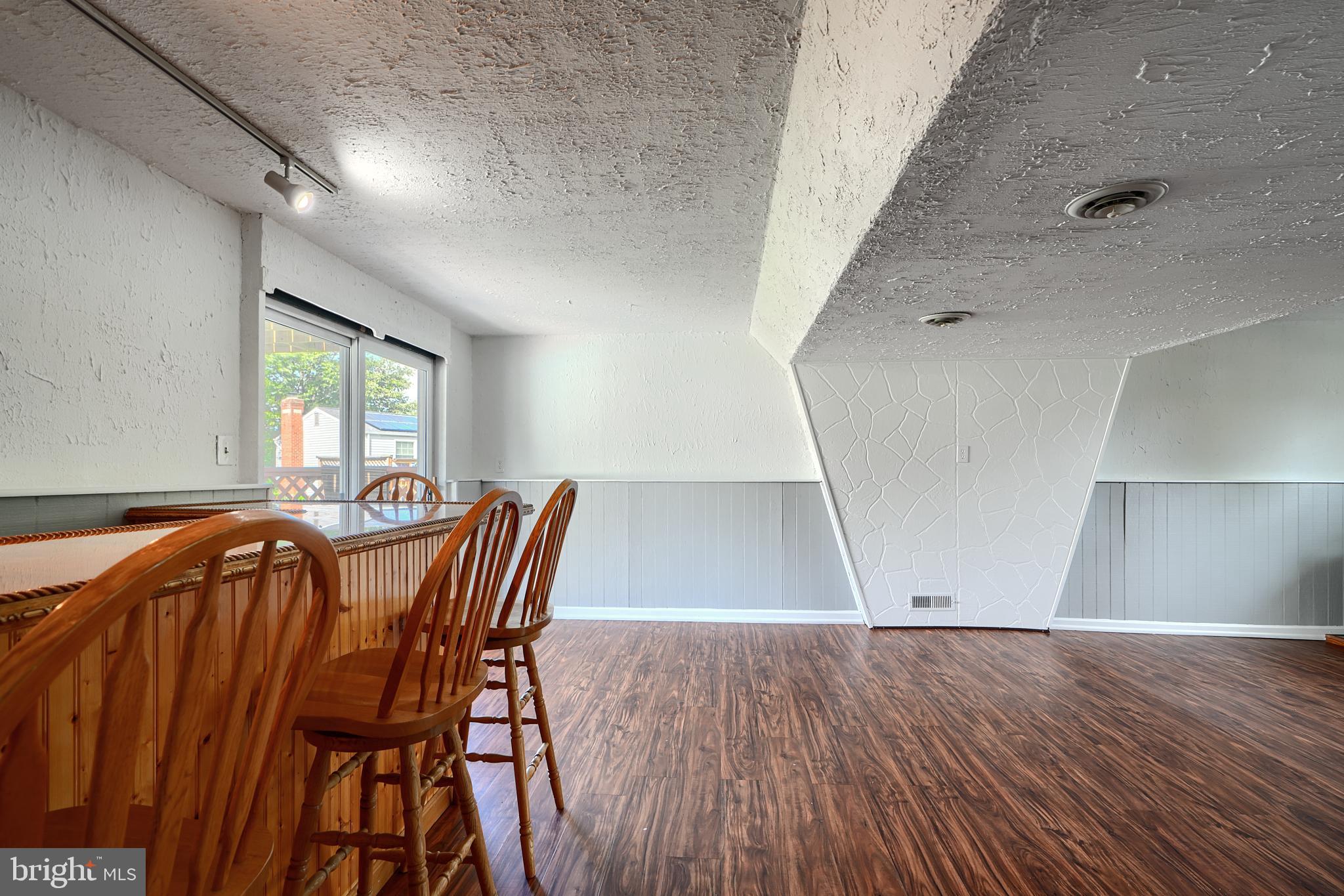 NOTTINGHAM WOODS - Residential