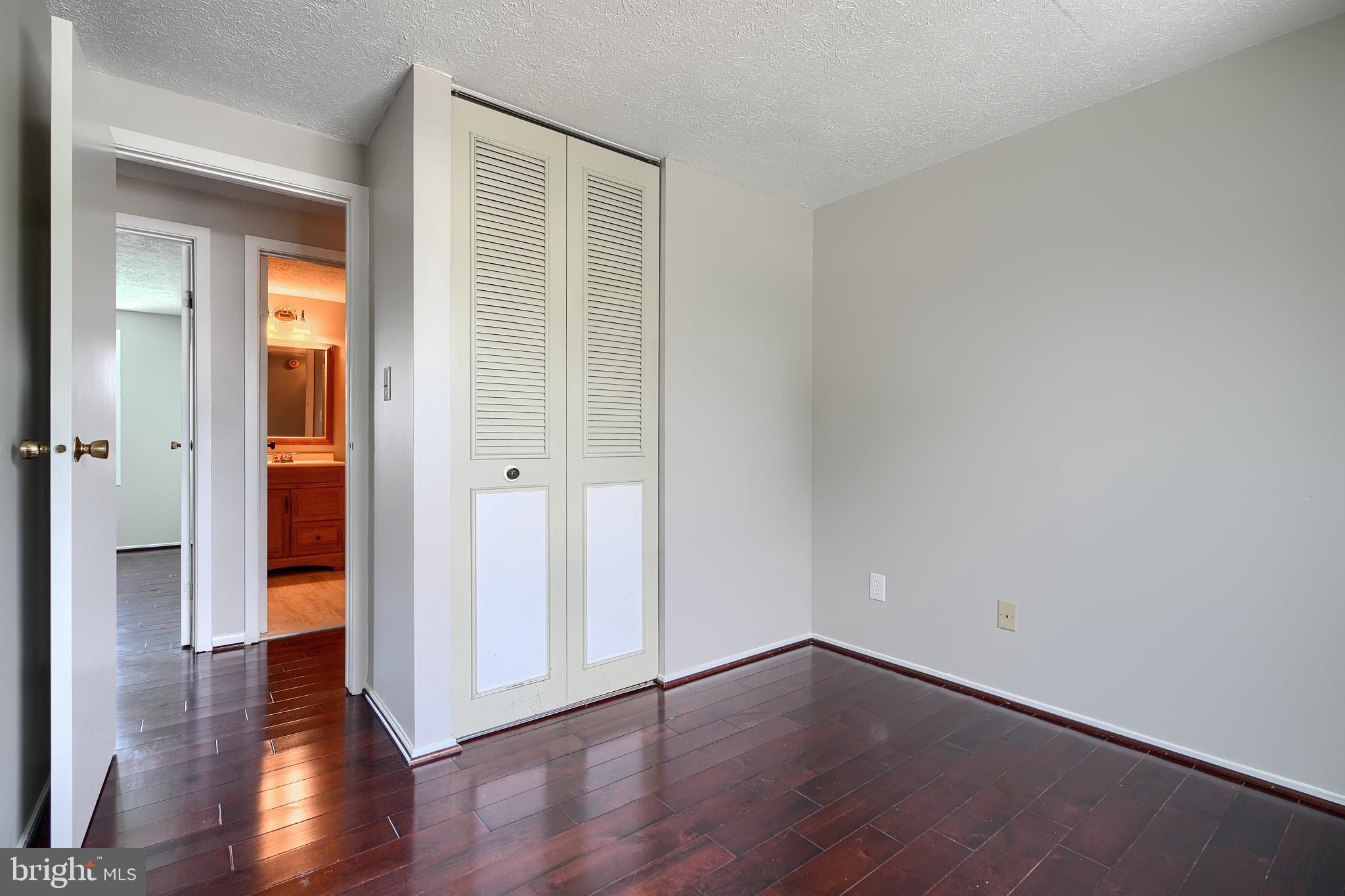 NOTTINGHAM WOODS - Residential