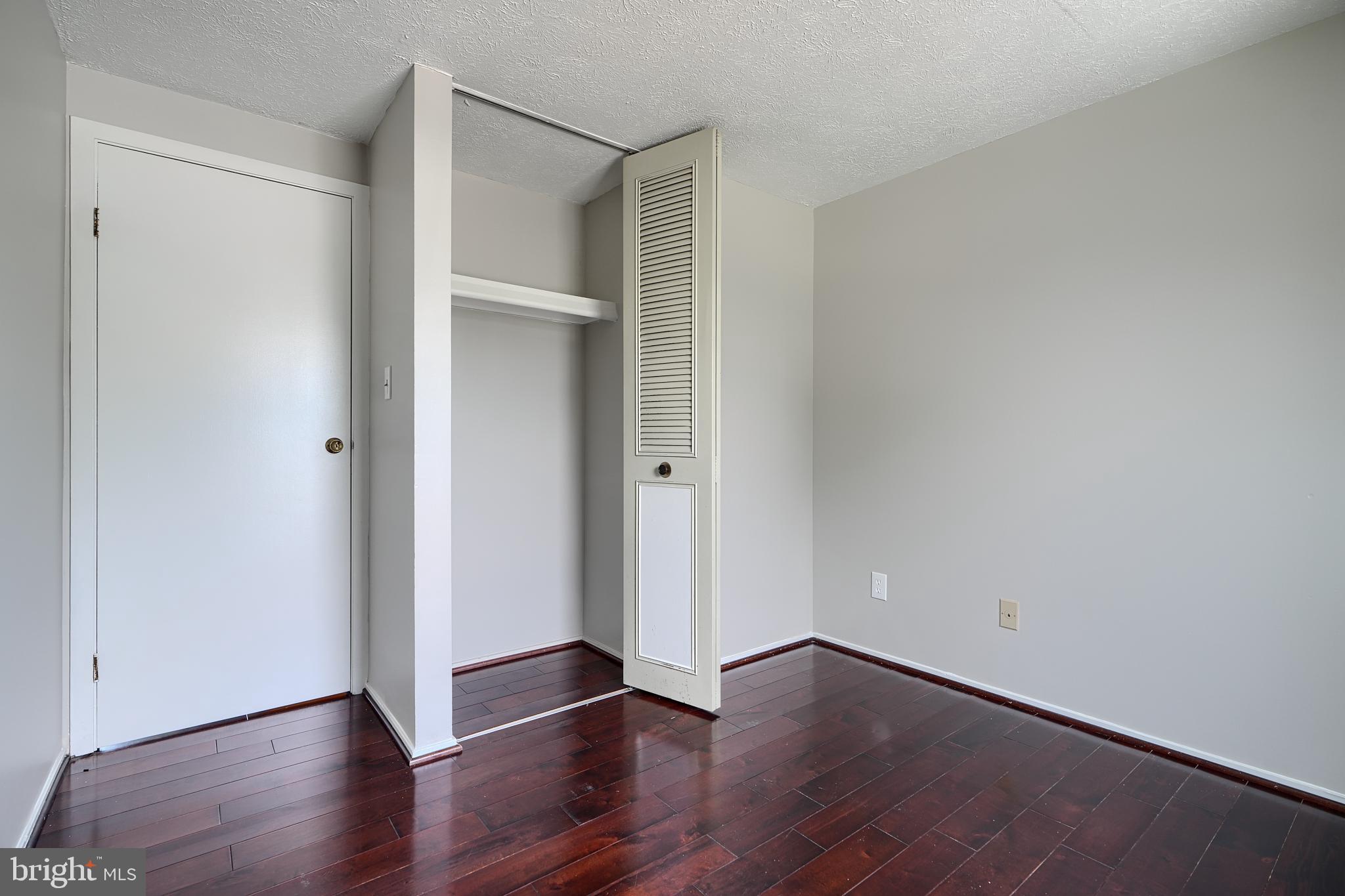 NOTTINGHAM WOODS - Residential