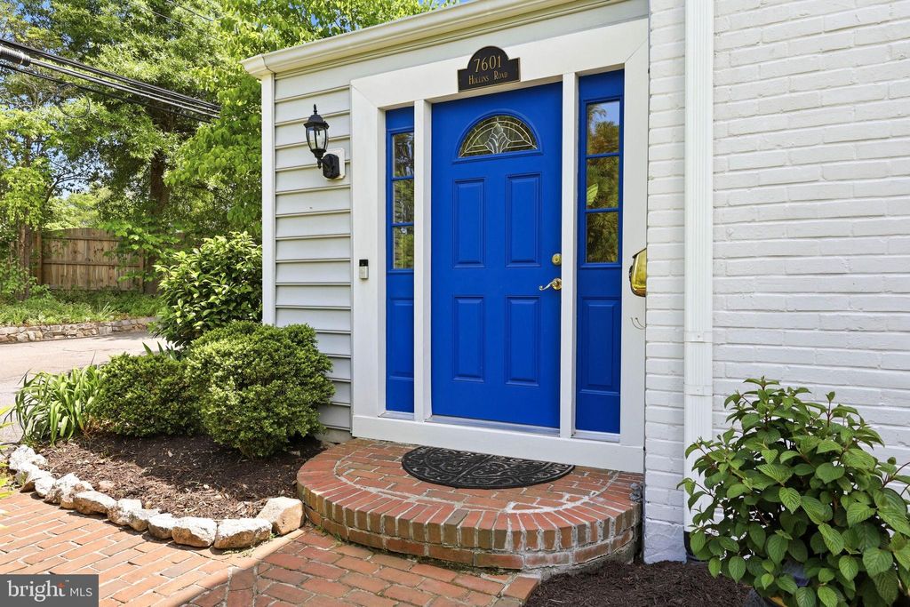 Photo of 7601 Hollins Road, HENRICO, VA 23229 (MLS # VAHN2001232)