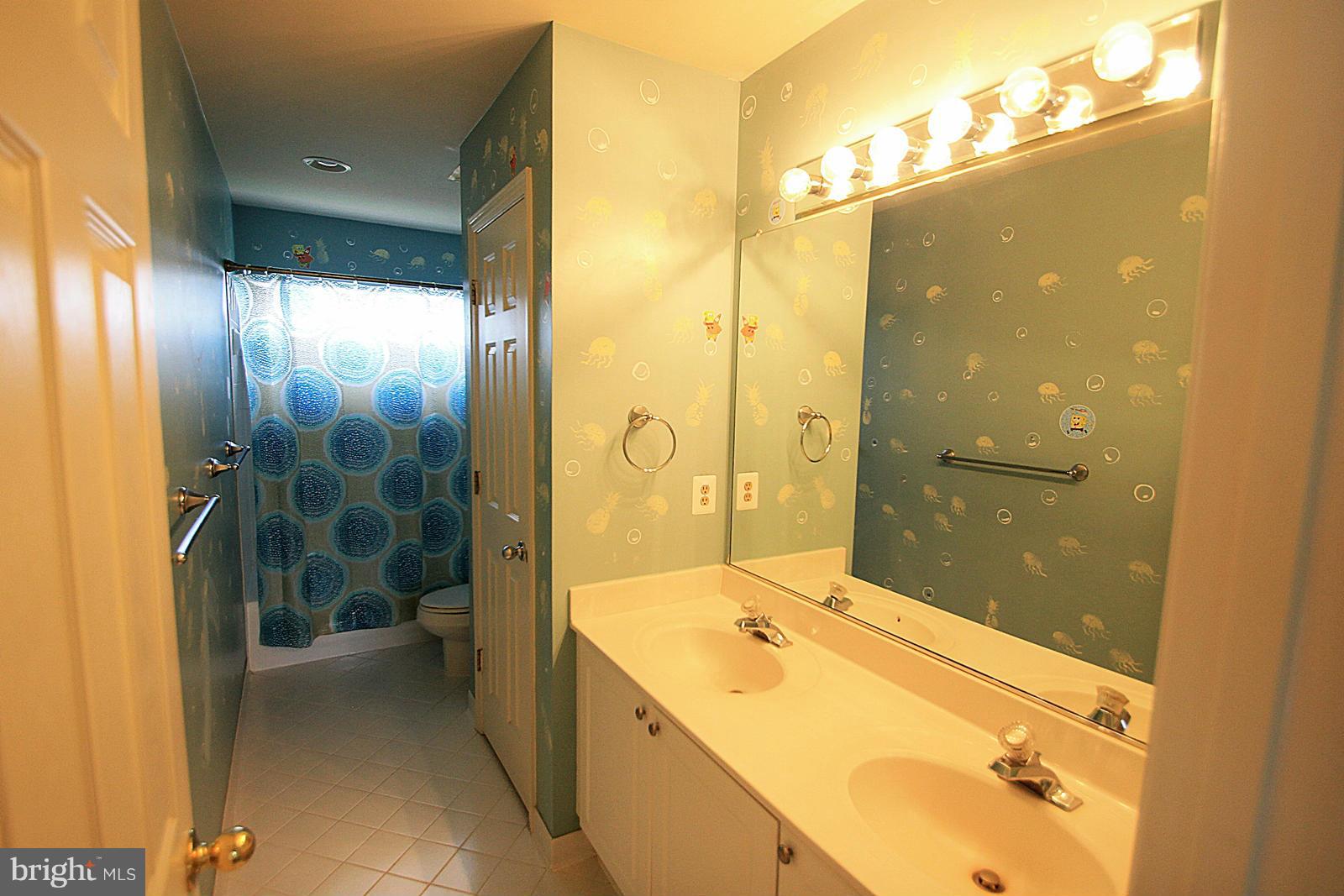 HIGHGROVE ESTATES - Residential