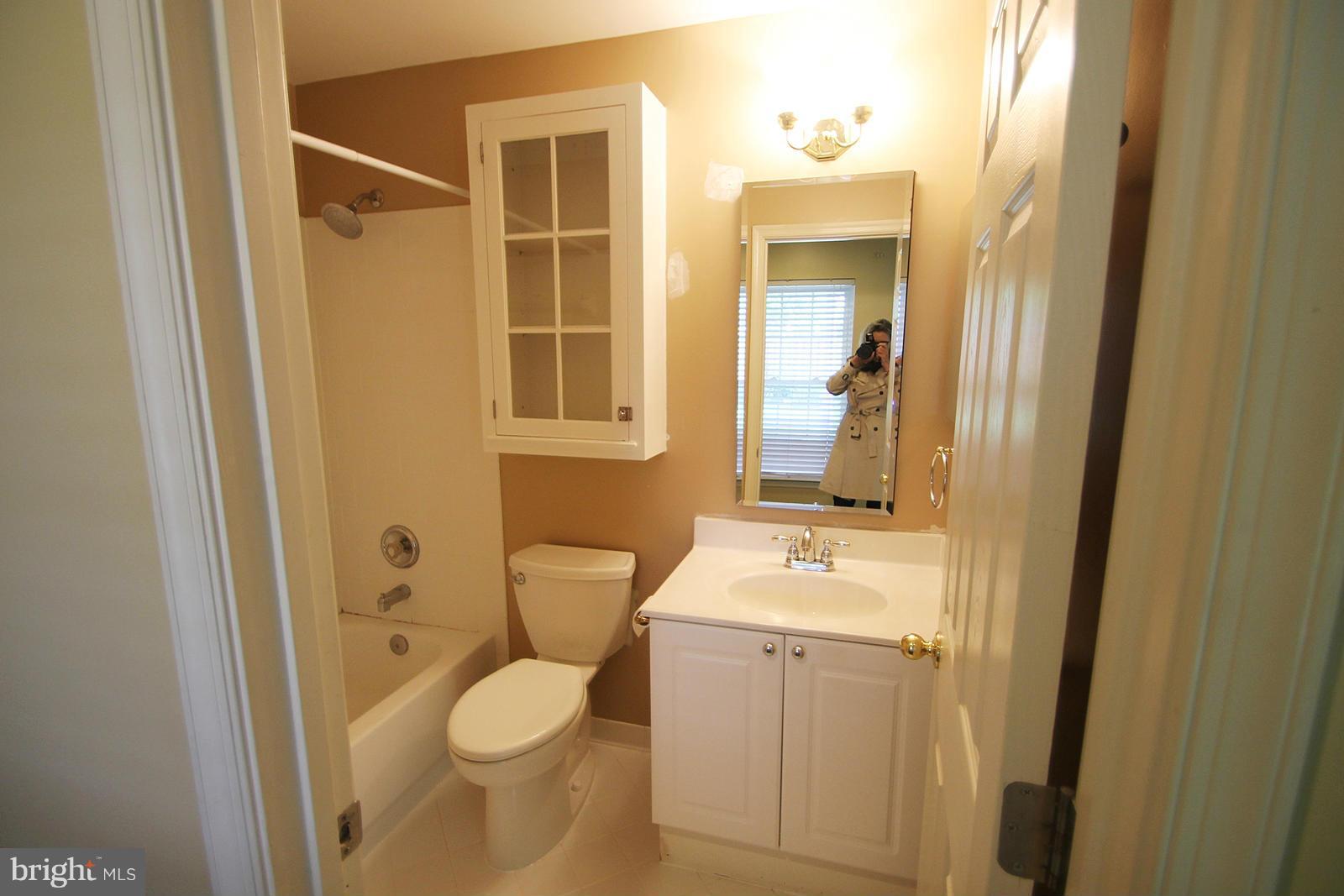 HIGHGROVE ESTATES - Residential