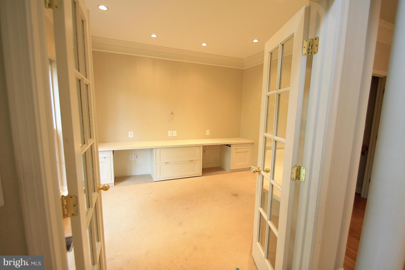 HIGHGROVE ESTATES - Residential