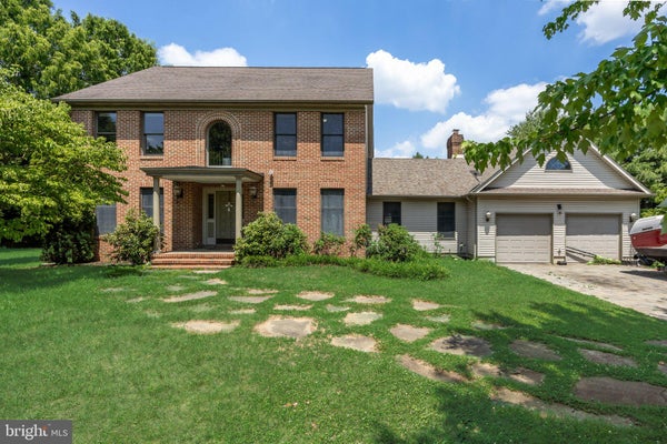 4 CANDLELIGHT DR, BEVERLY, NJ 08010 - Image bf0cda5e8b974cd5b61355c754cb3ff2/2170892638