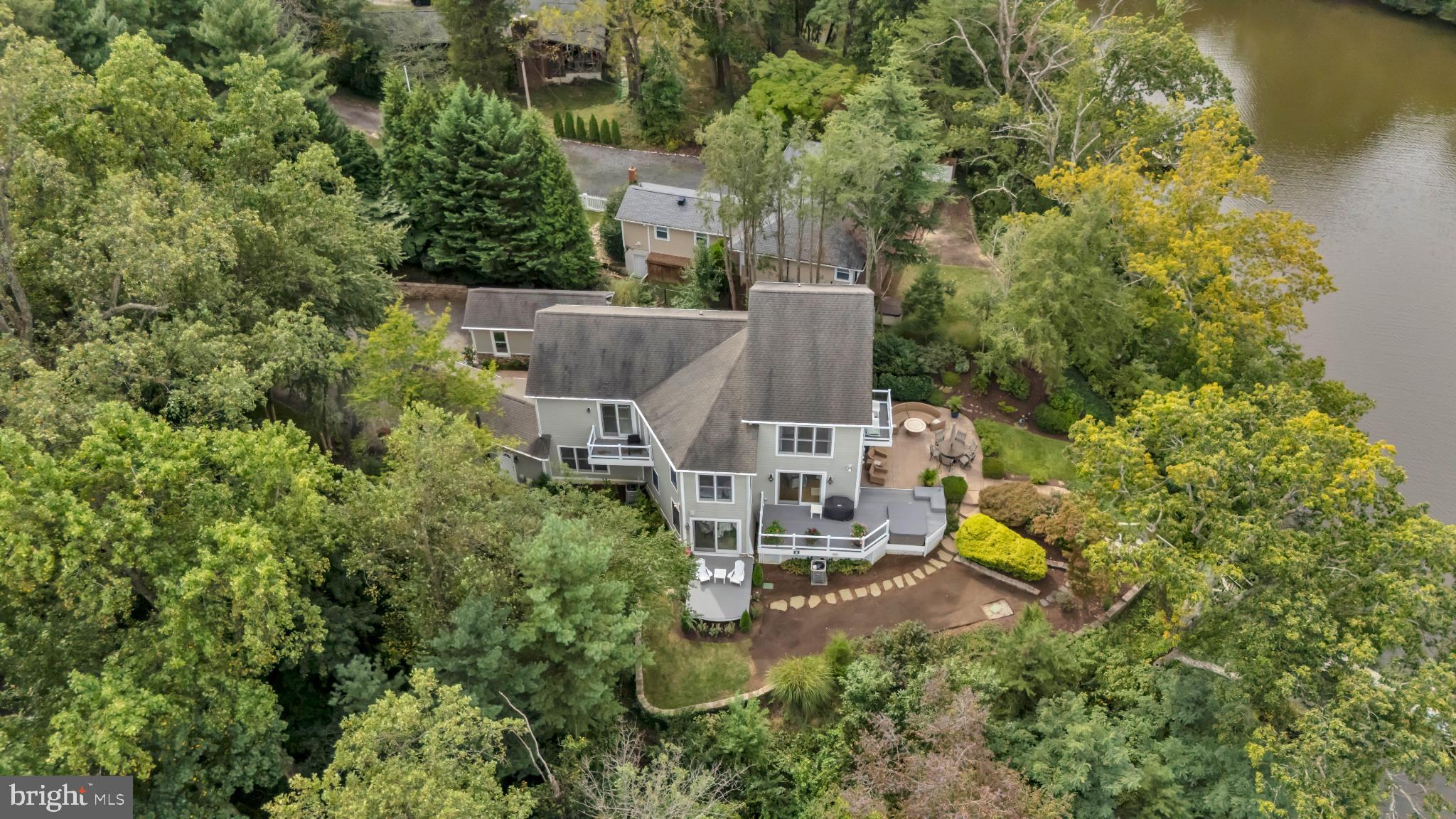 ADMIRAL HEIGHTS - Residential