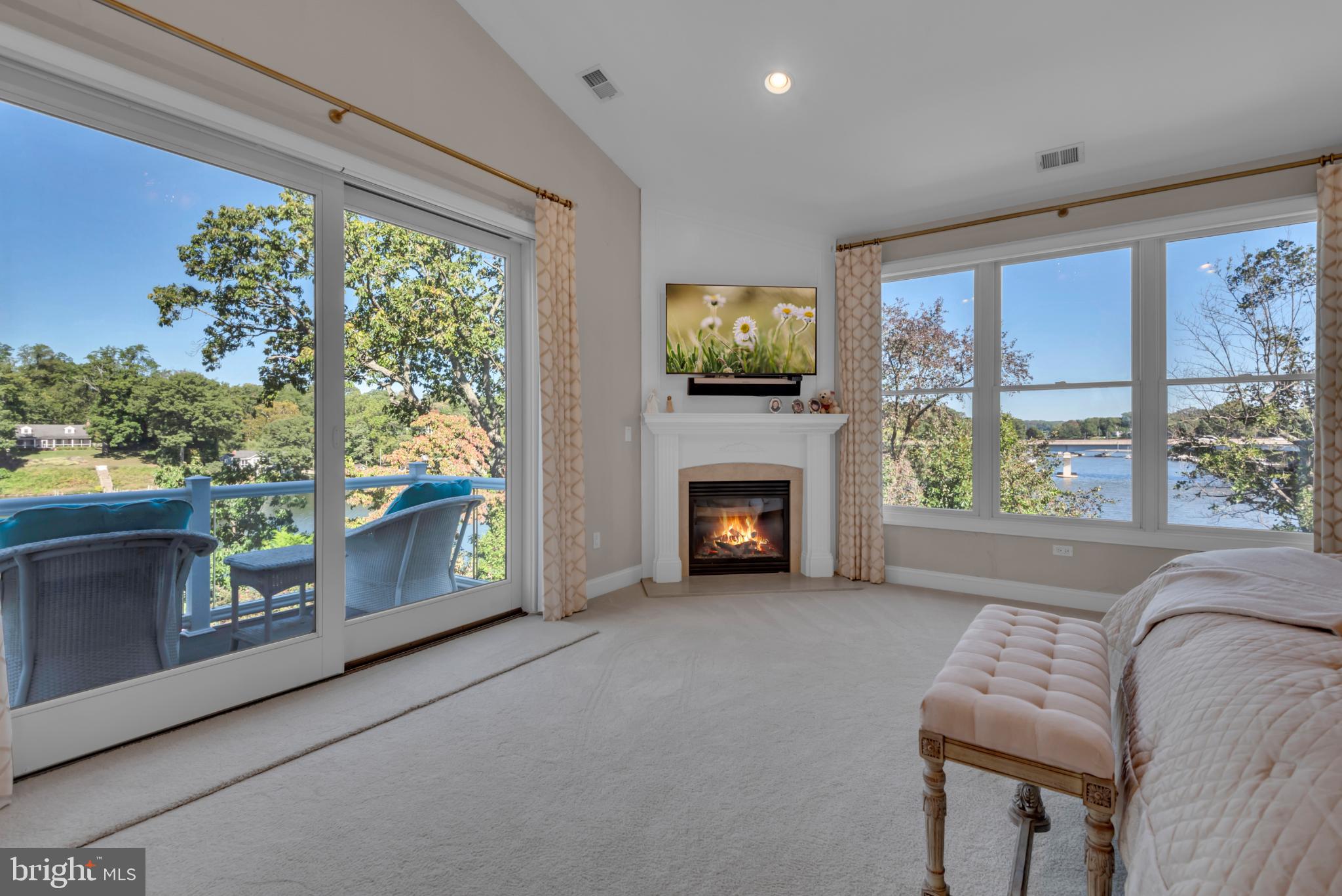 ADMIRAL HEIGHTS - Residential