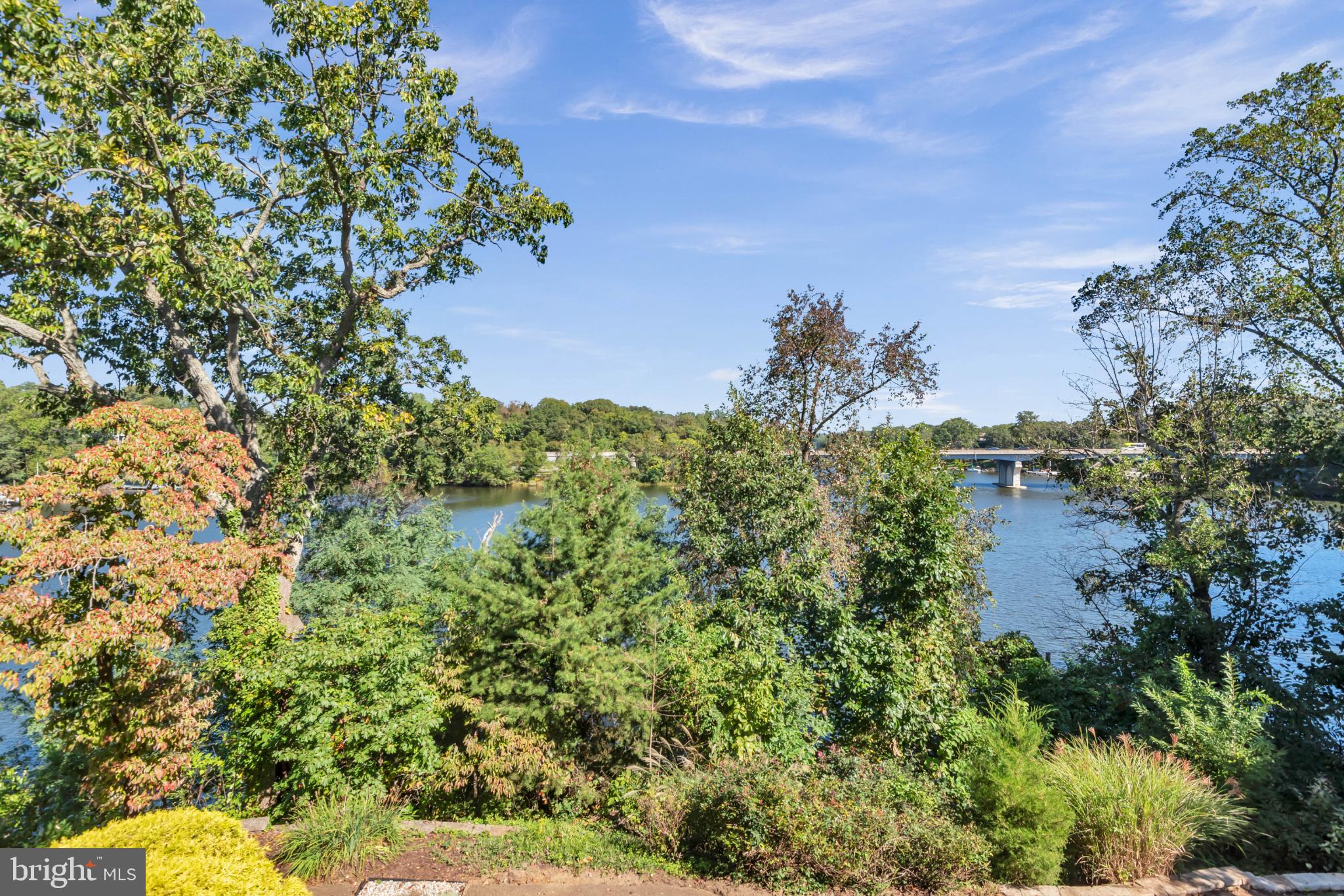 ADMIRAL HEIGHTS - Residential