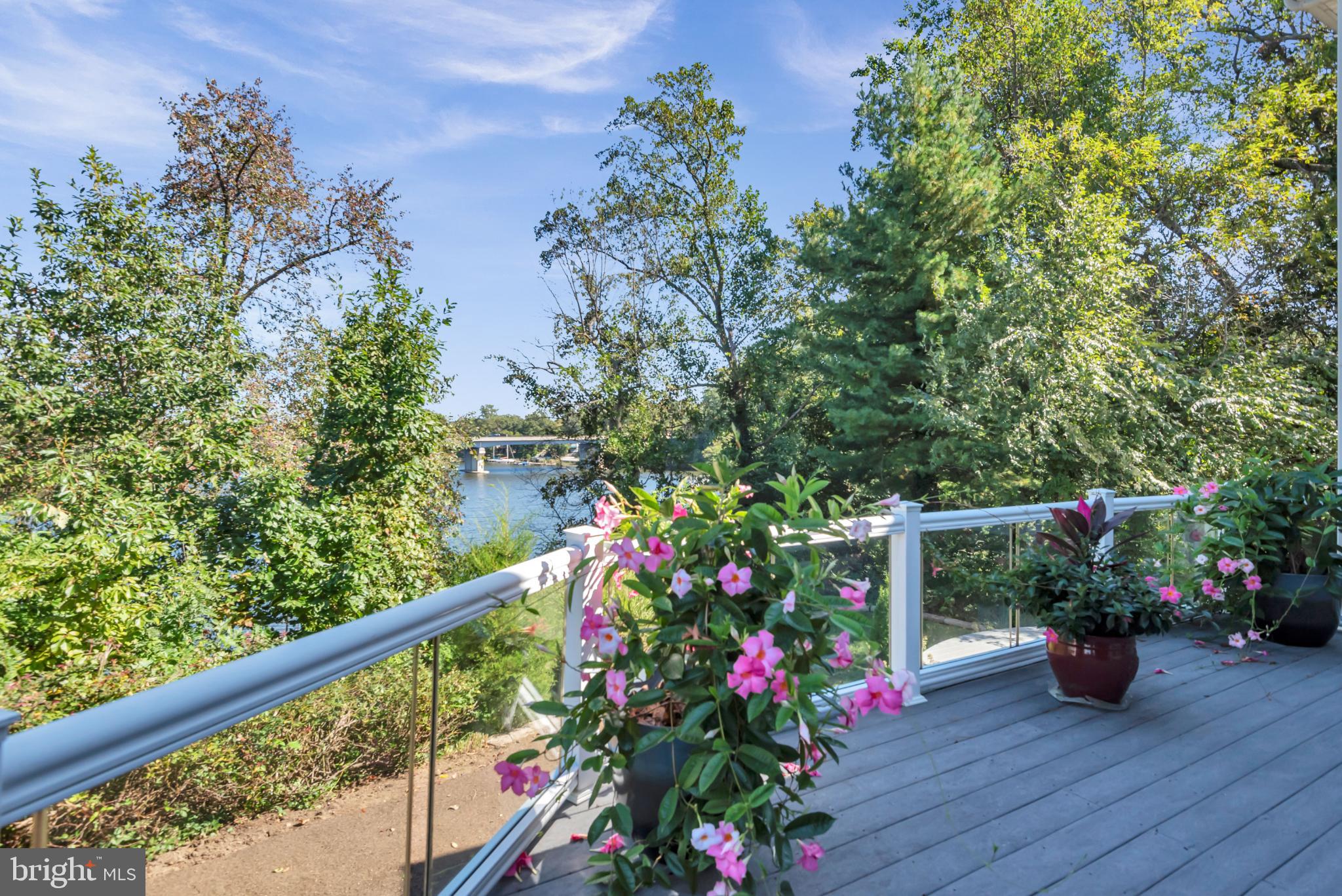 349 DEWEY DRIVE