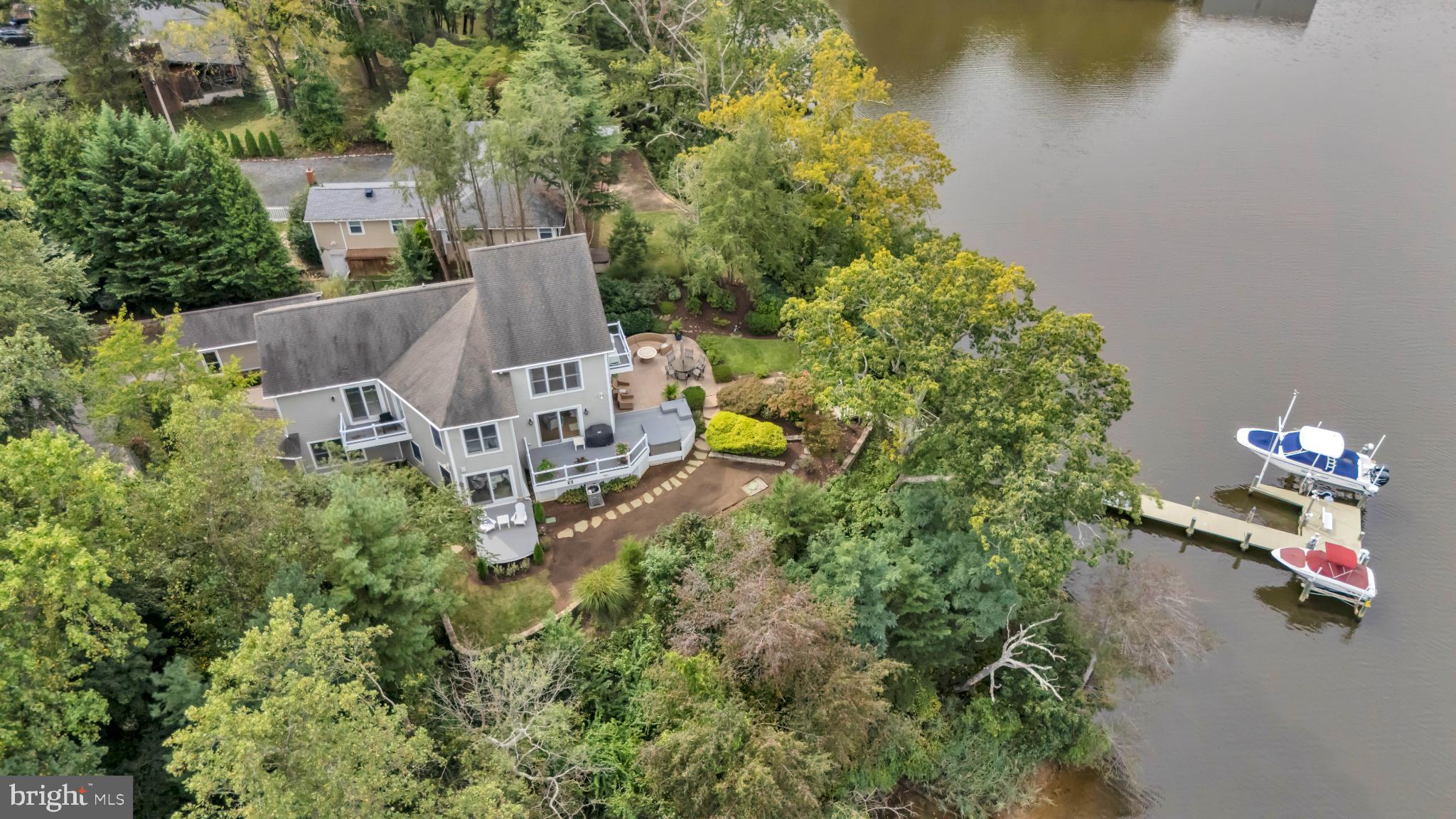 ADMIRAL HEIGHTS - Residential