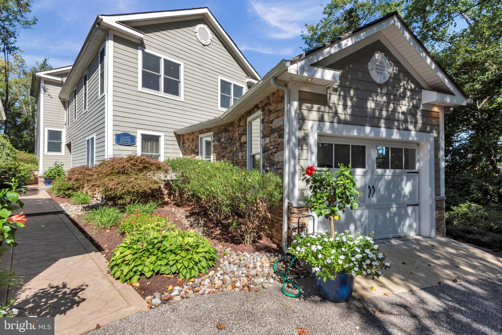 ADMIRAL HEIGHTS - Residential