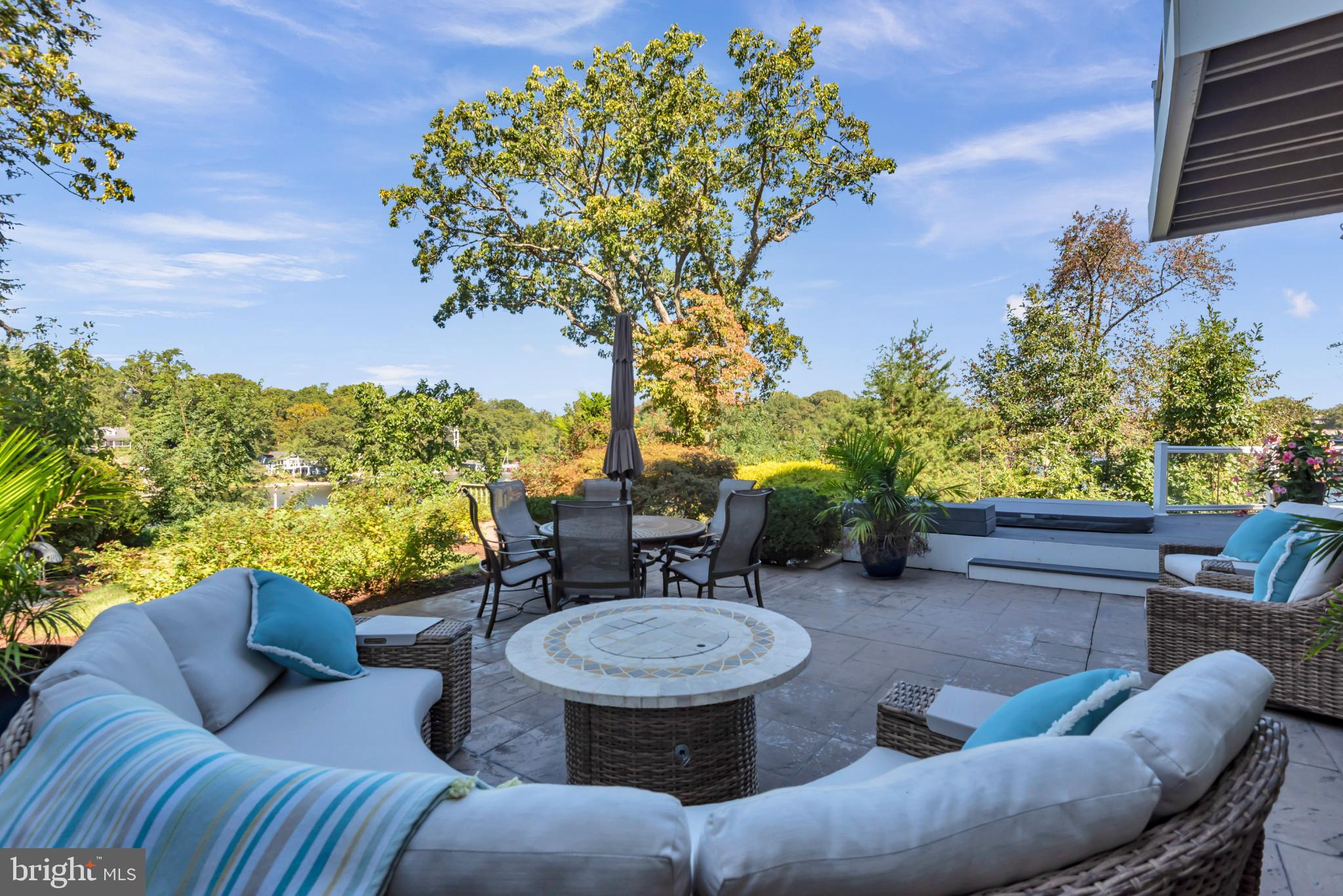 ADMIRAL HEIGHTS - Residential