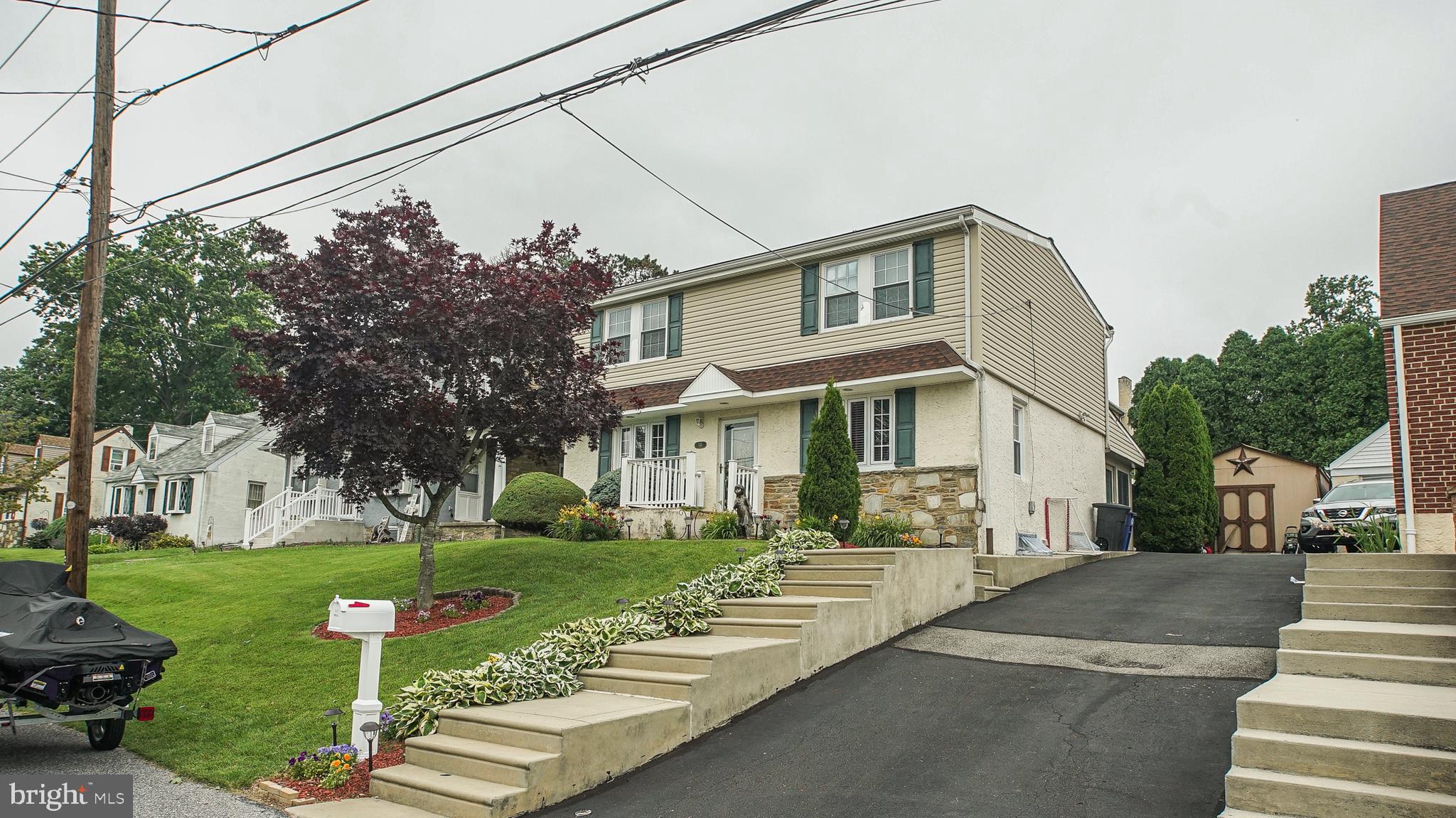 SOMERTON - Residential