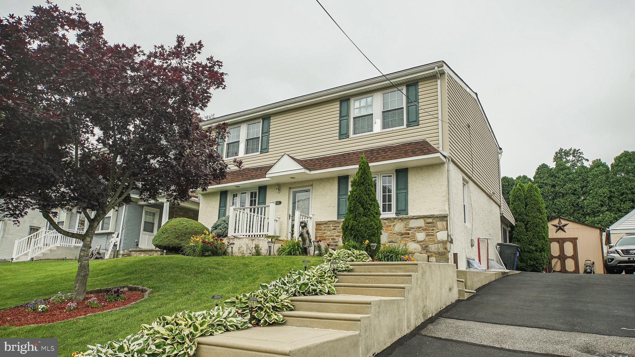SOMERTON - Residential