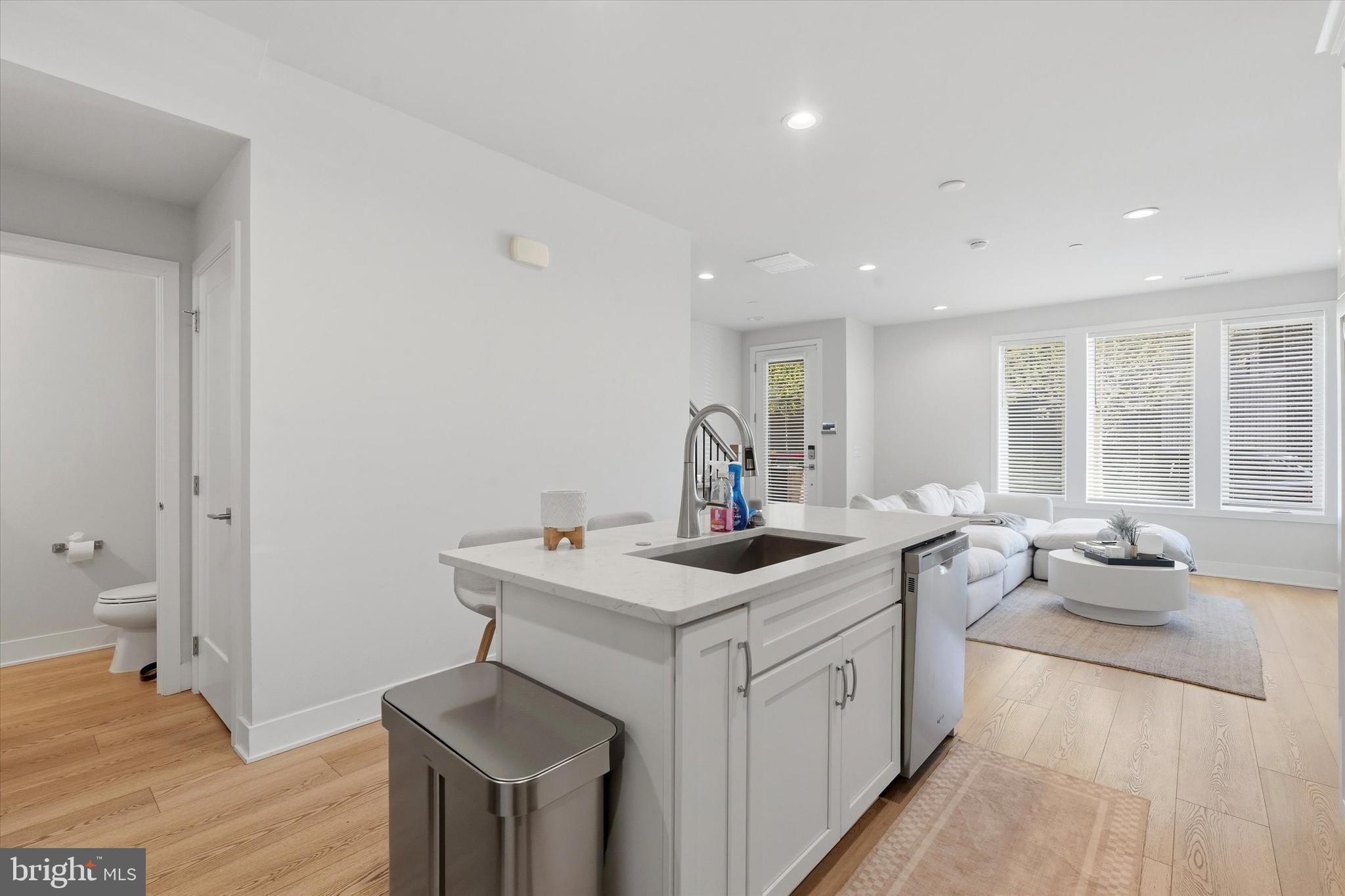 PHILADELPHIA - Residential