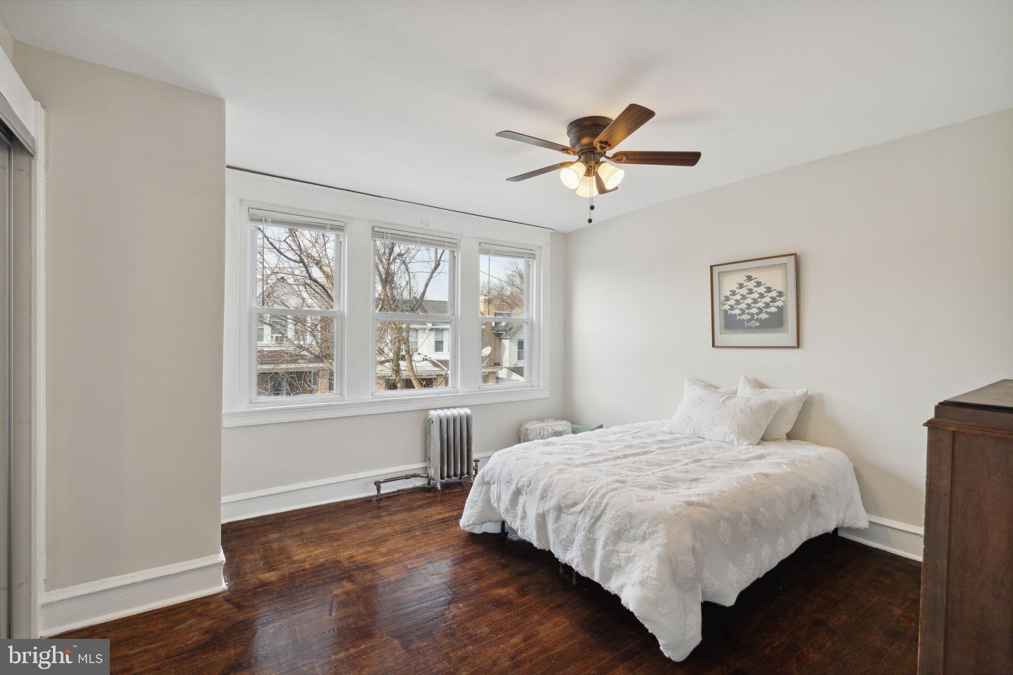 PHILADELPHIA (NORTHWEST) - Residential