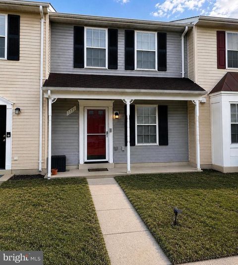 Photo of 7779 Gateshead Lane, MANASSAS, VA 20109 (MLS # VAPW2120746)