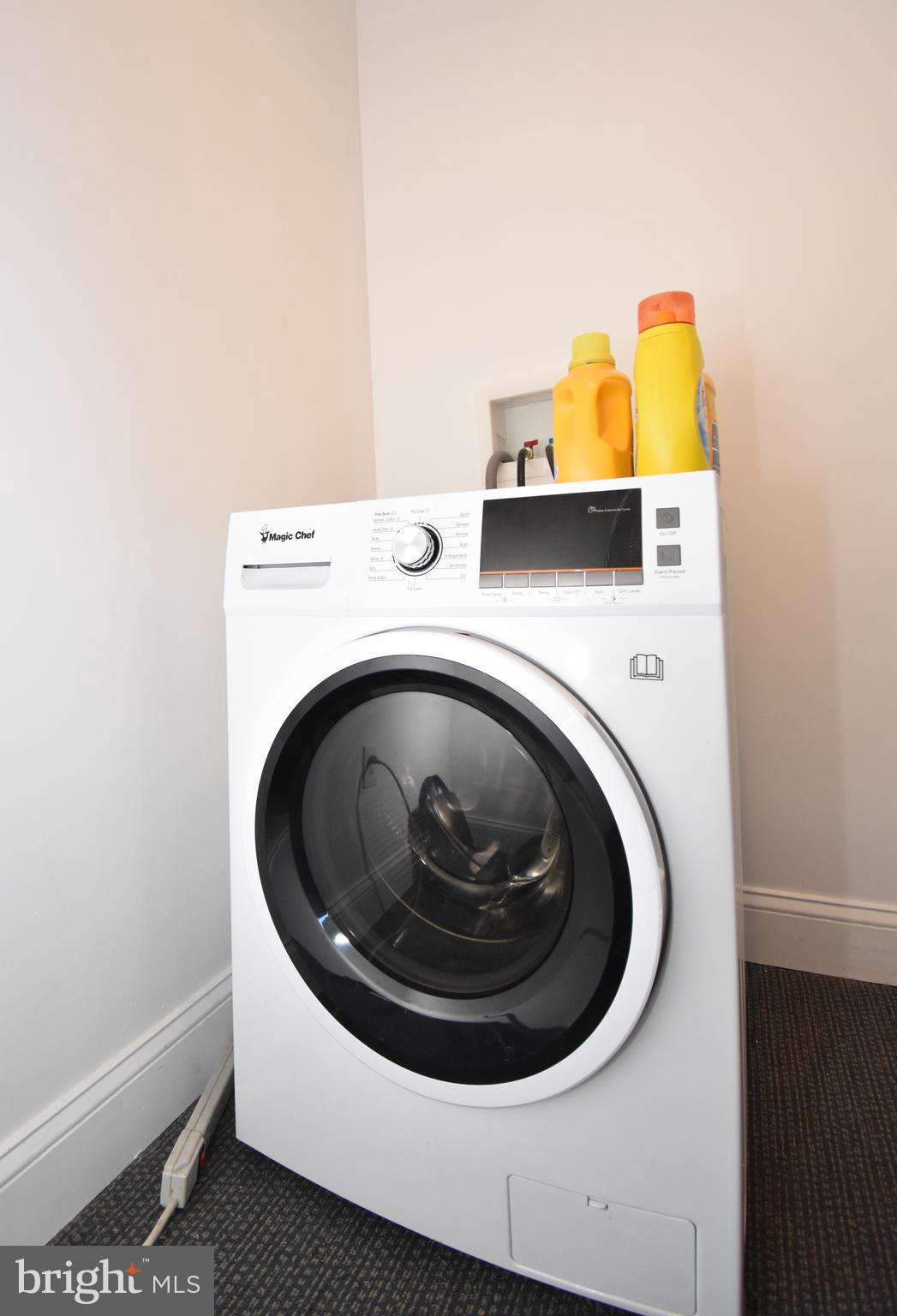 ART MUSEUM AREA - Commercial Sale