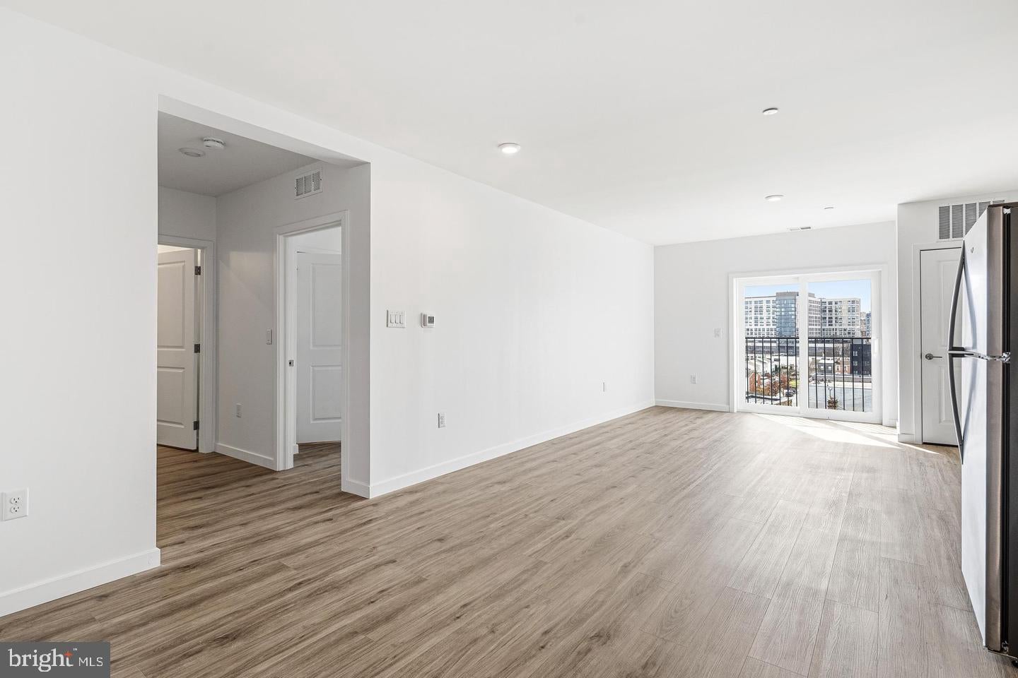915 N BROAD STREET 402