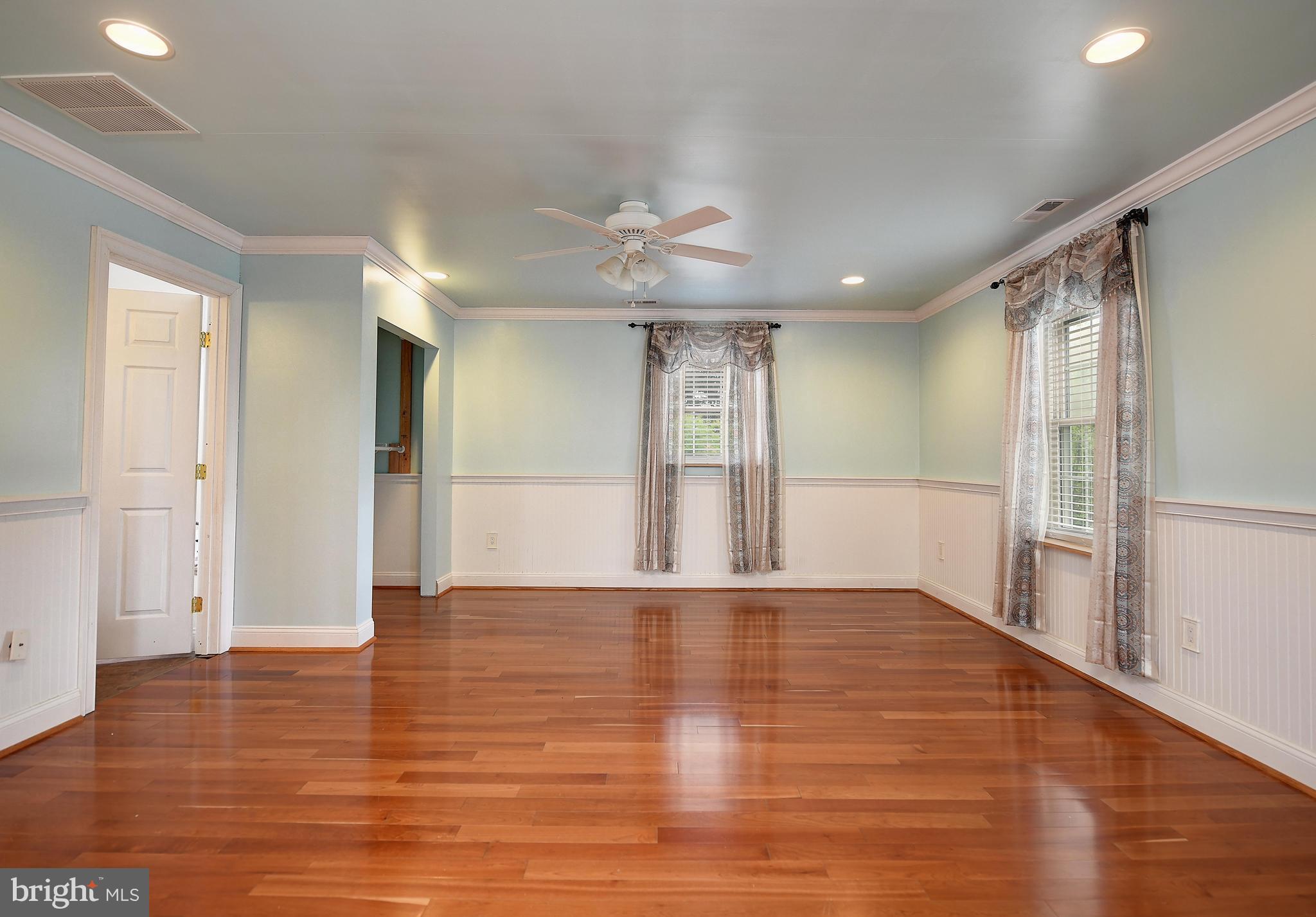 DARWIN HEIGHTS - Residential