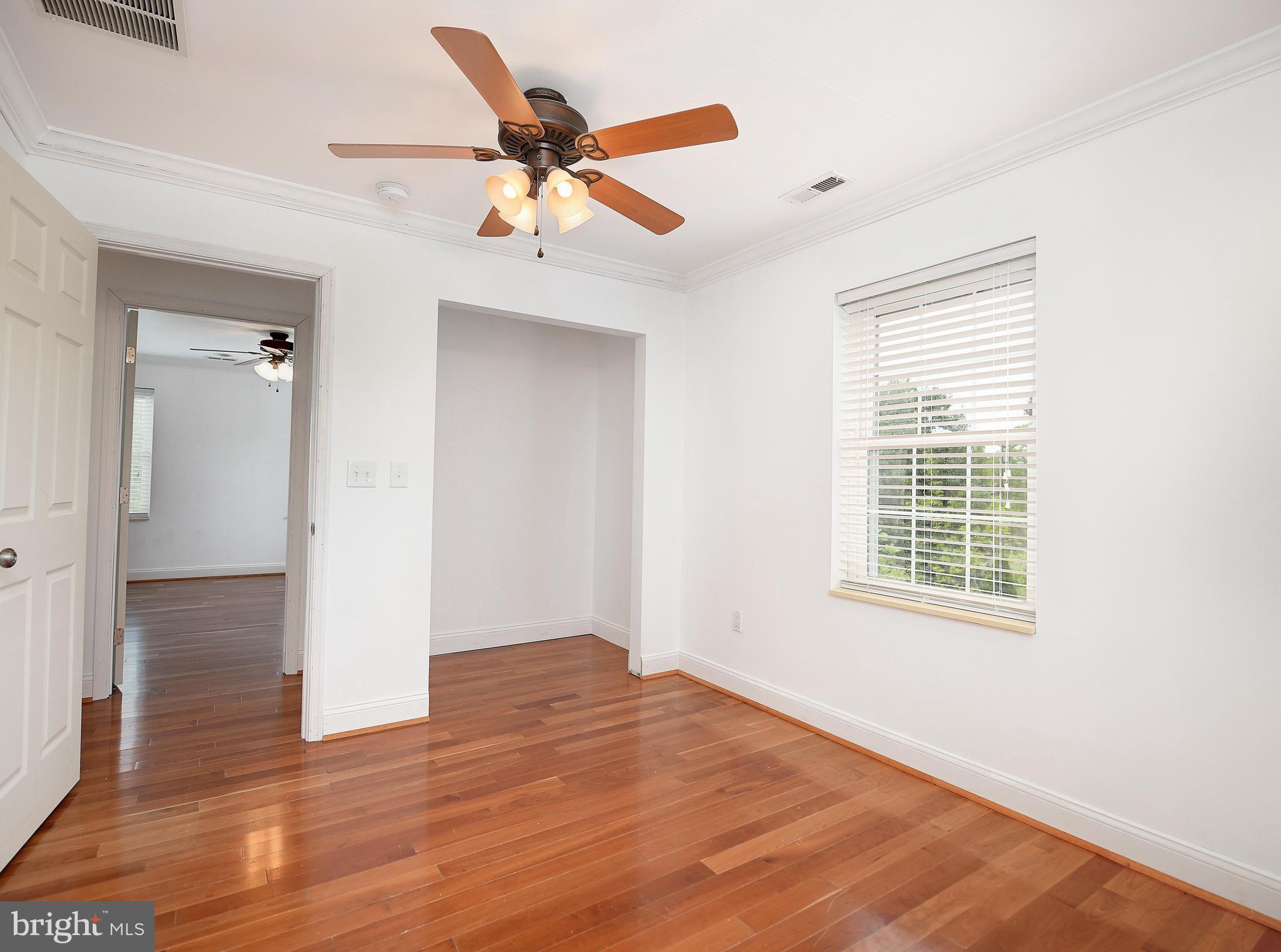 DARWIN HEIGHTS - Residential