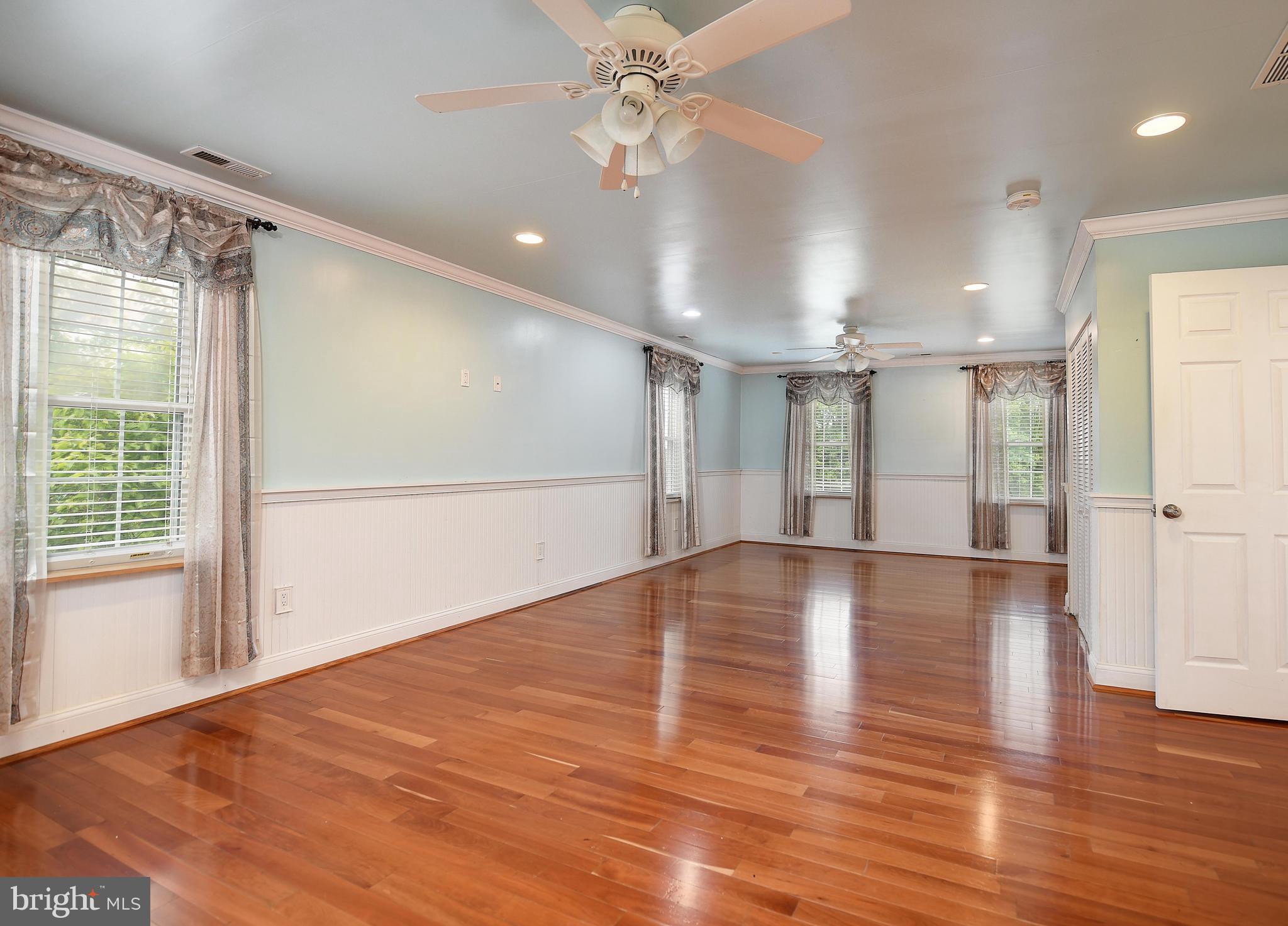 DARWIN HEIGHTS - Residential