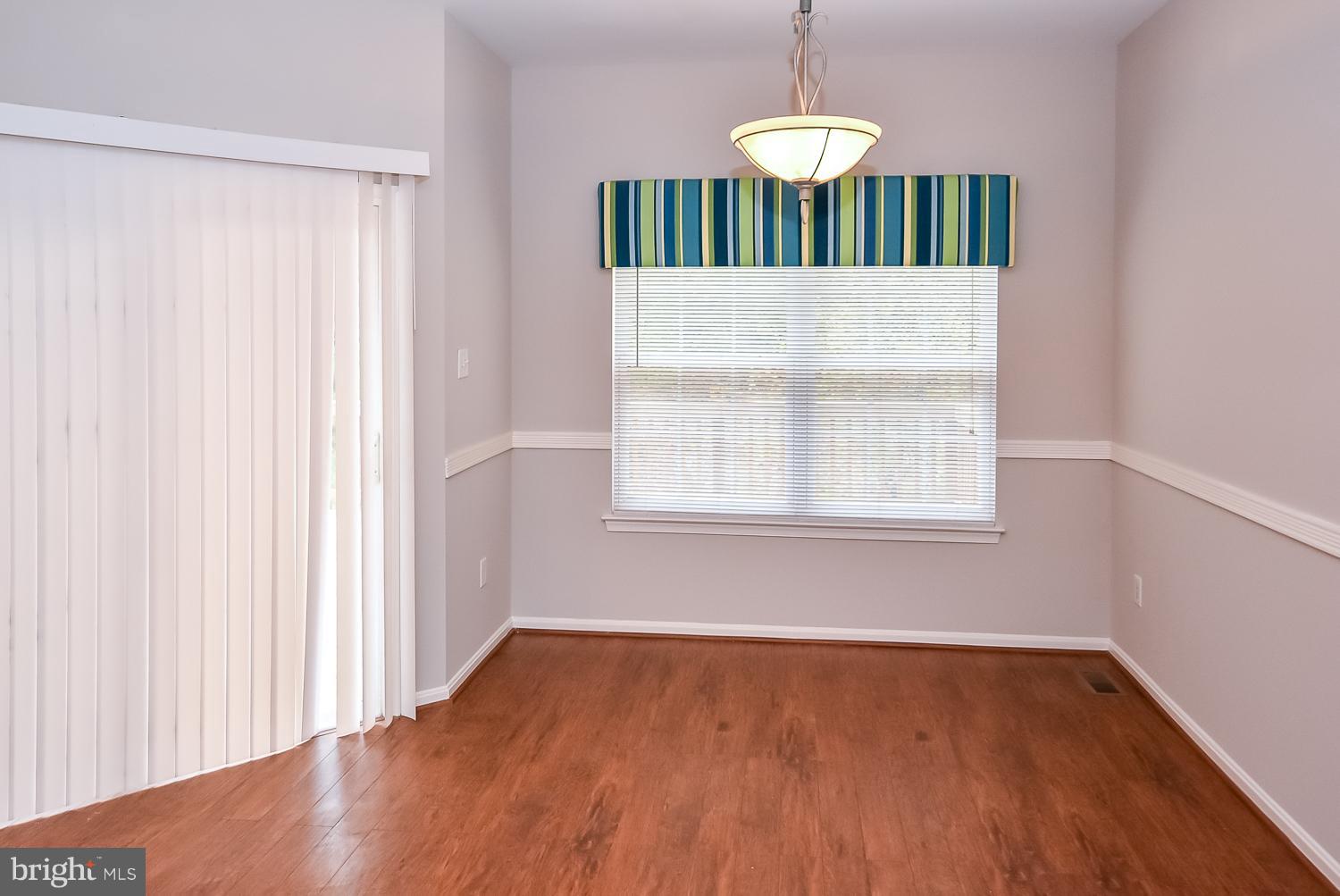 PINEY ORCHARD - Residential