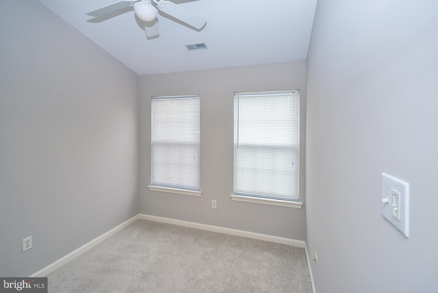 PINEY ORCHARD - Residential