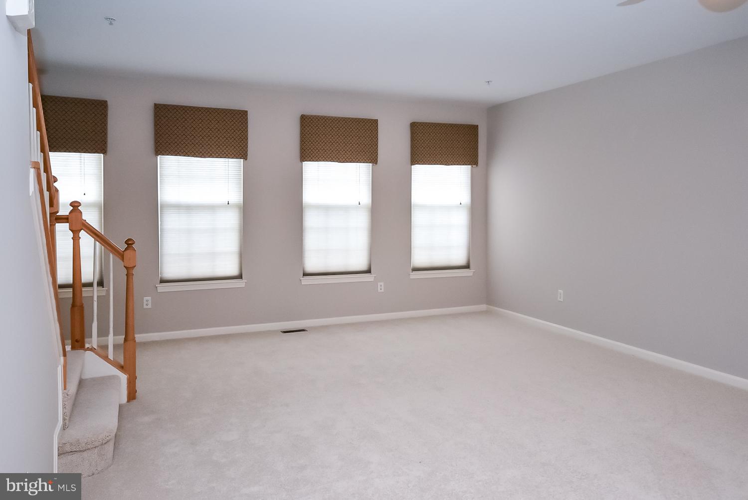 PINEY ORCHARD - Residential