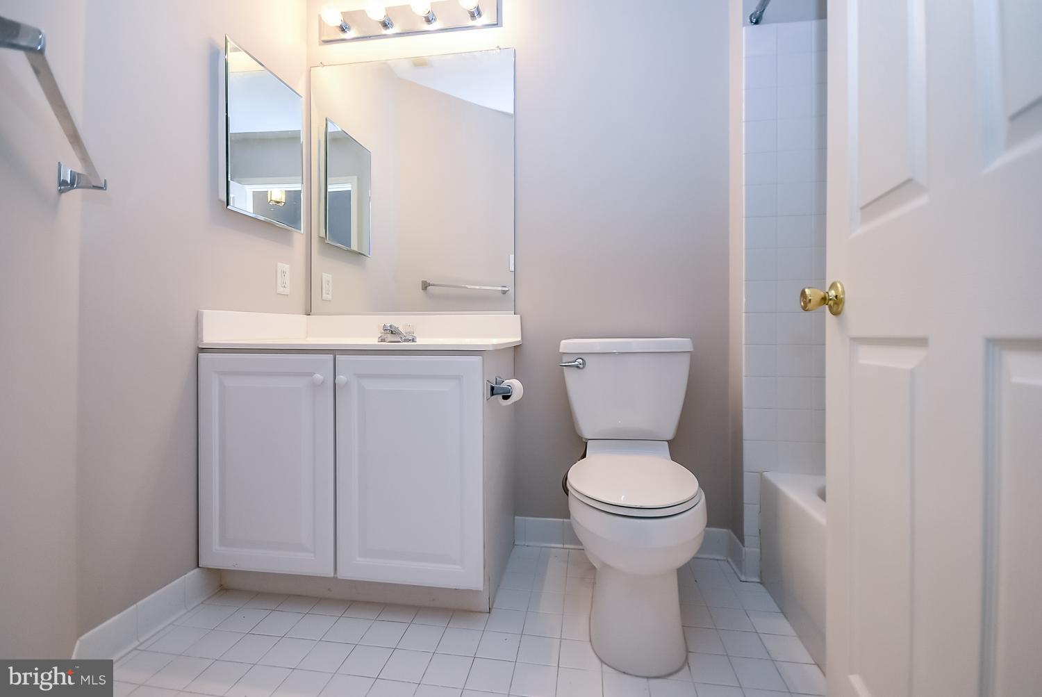 PINEY ORCHARD - Residential