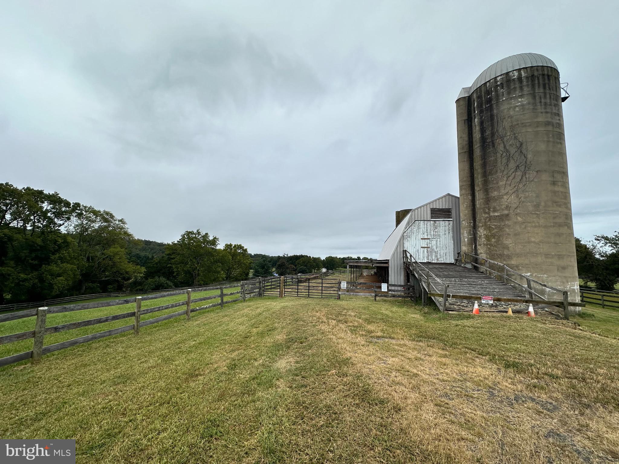 BELLEVUE FARMS - Residential