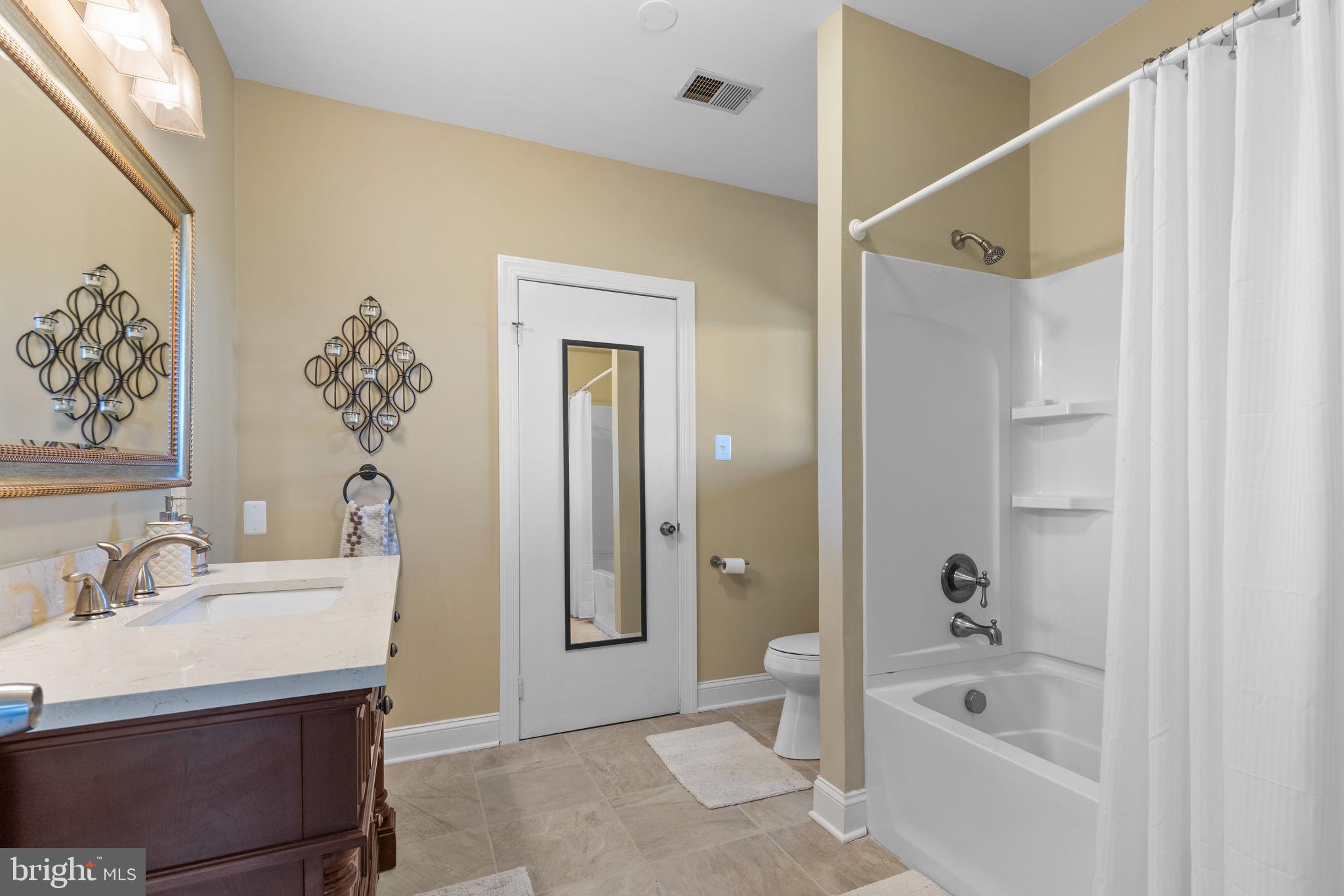 BELLEVUE FARMS - Residential