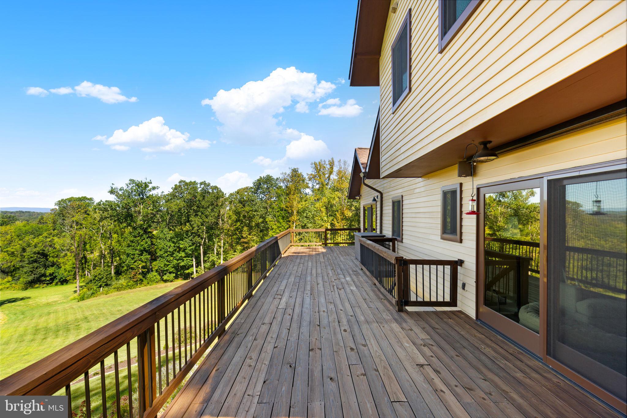 BELLEVUE FARMS - Residential