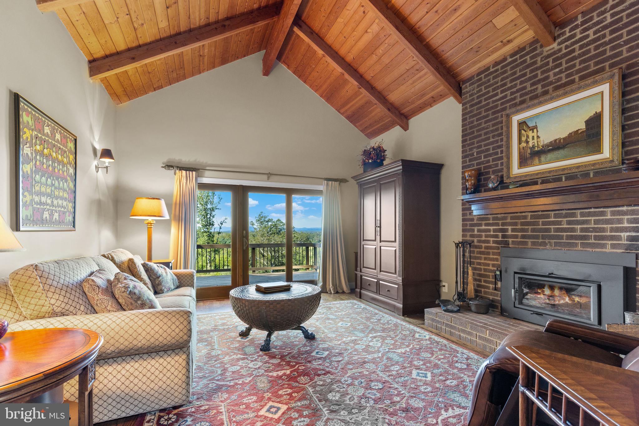 BELLEVUE FARMS - Residential