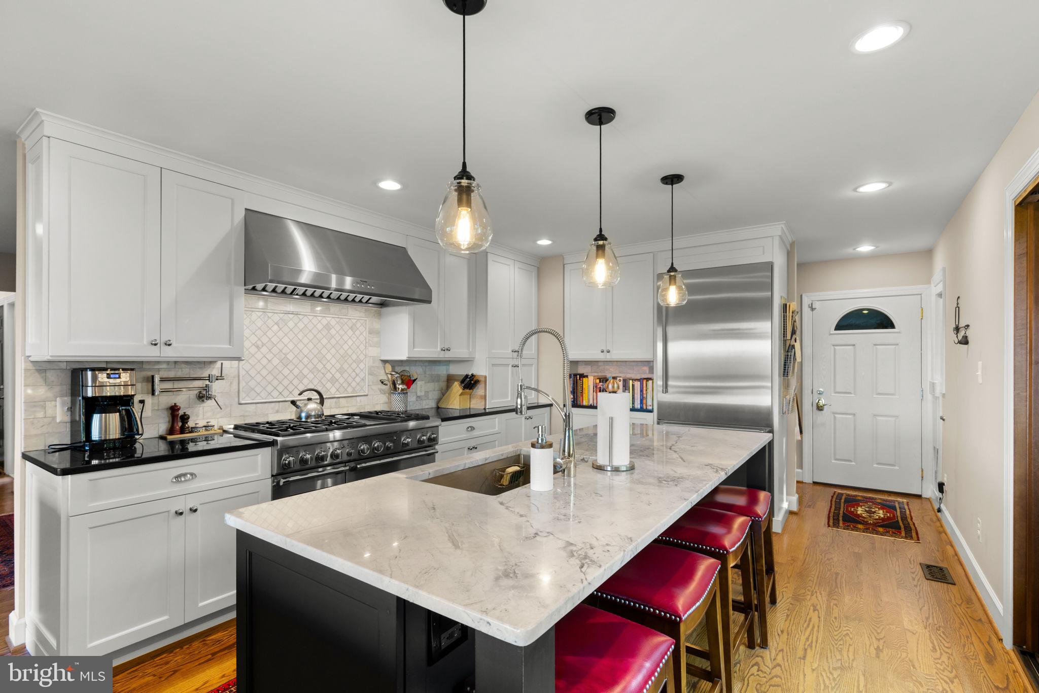 BELLEVUE FARMS - Residential