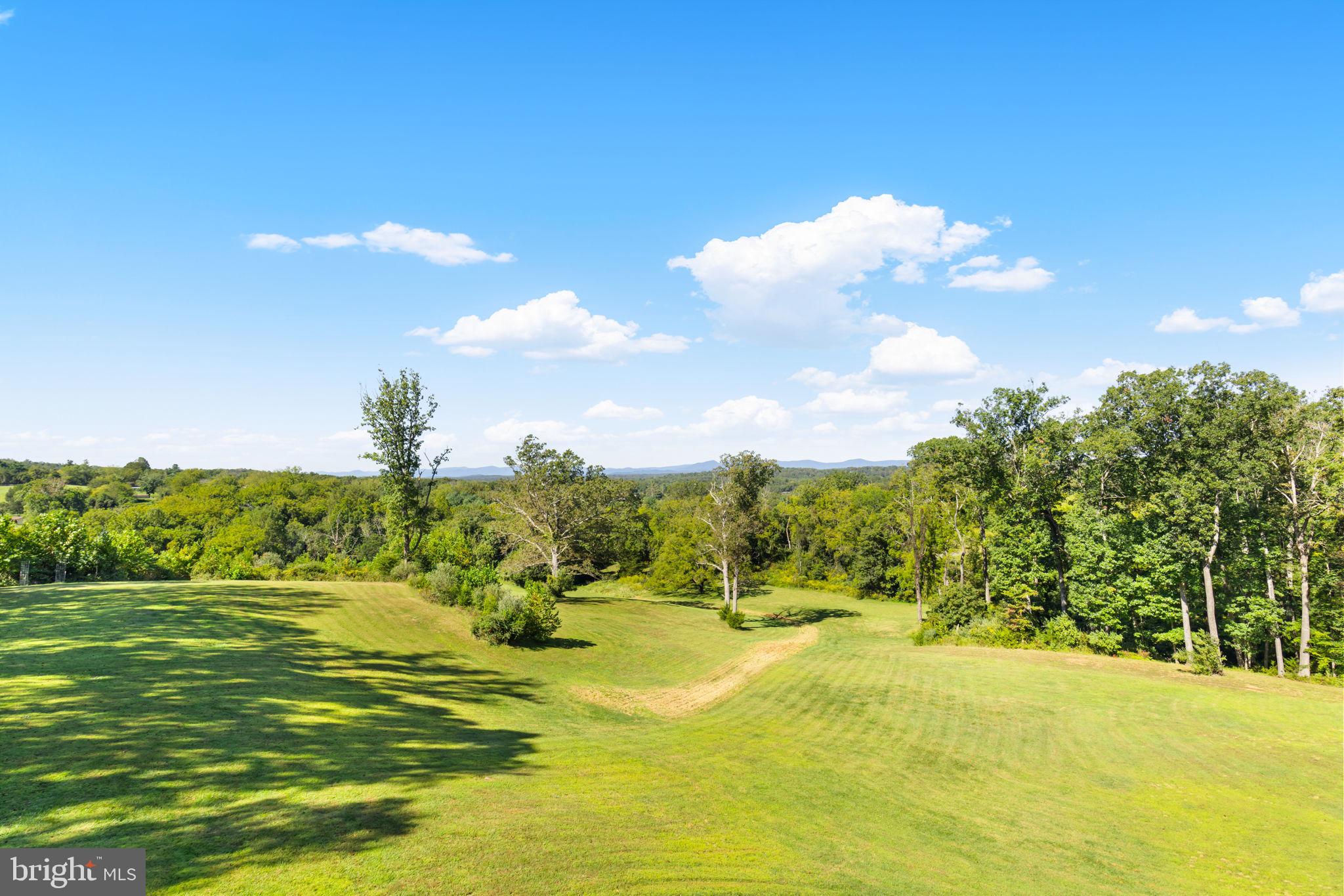 BELLEVUE FARMS - Residential