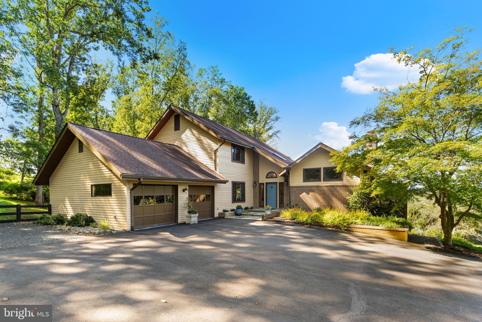 BELLEVUE FARMS - Residential