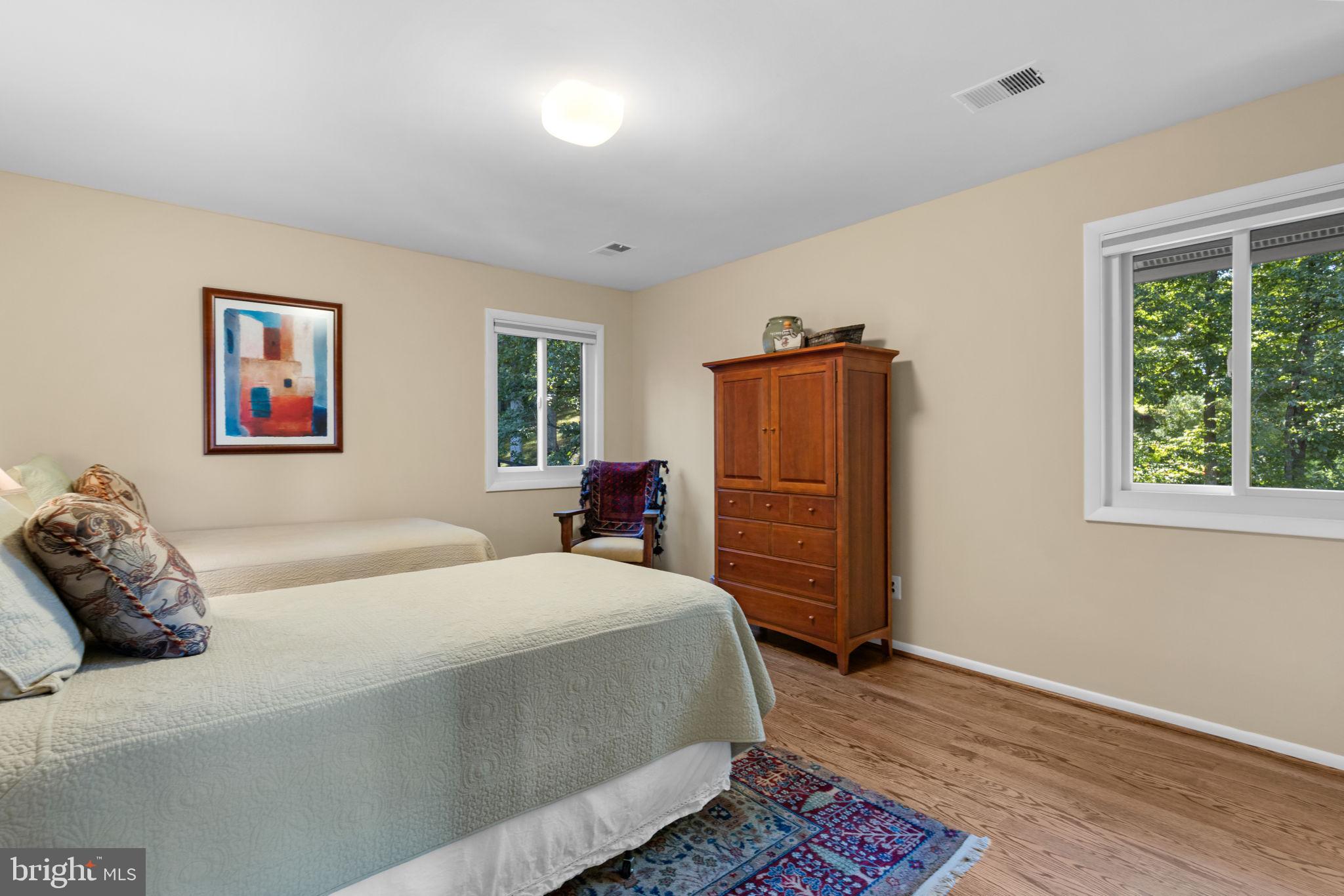 BELLEVUE FARMS - Residential