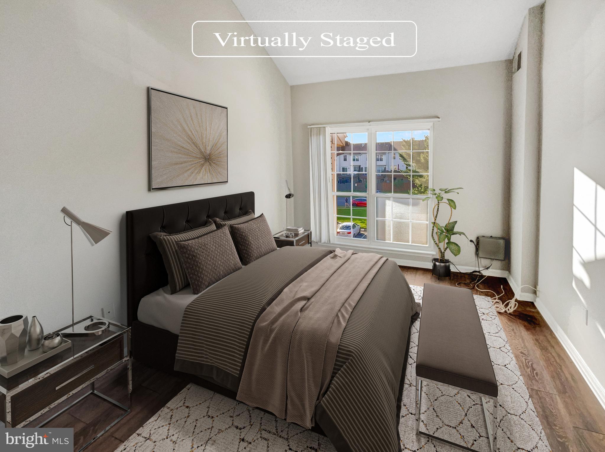 VICTORIA CROSSINGS AT MANCHESTER LAKES - Residential