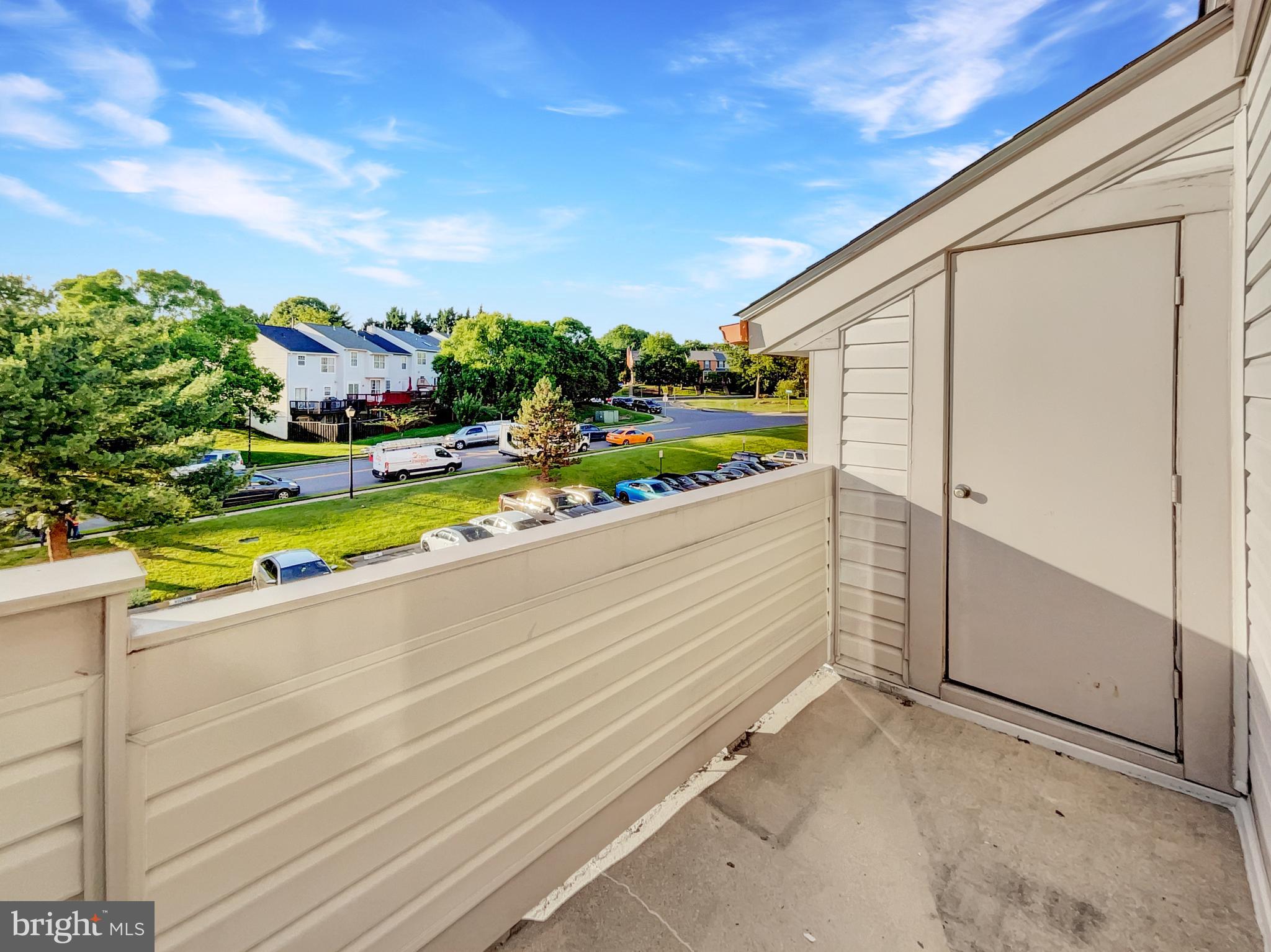 VICTORIA CROSSINGS AT MANCHESTER LAKES - Residential